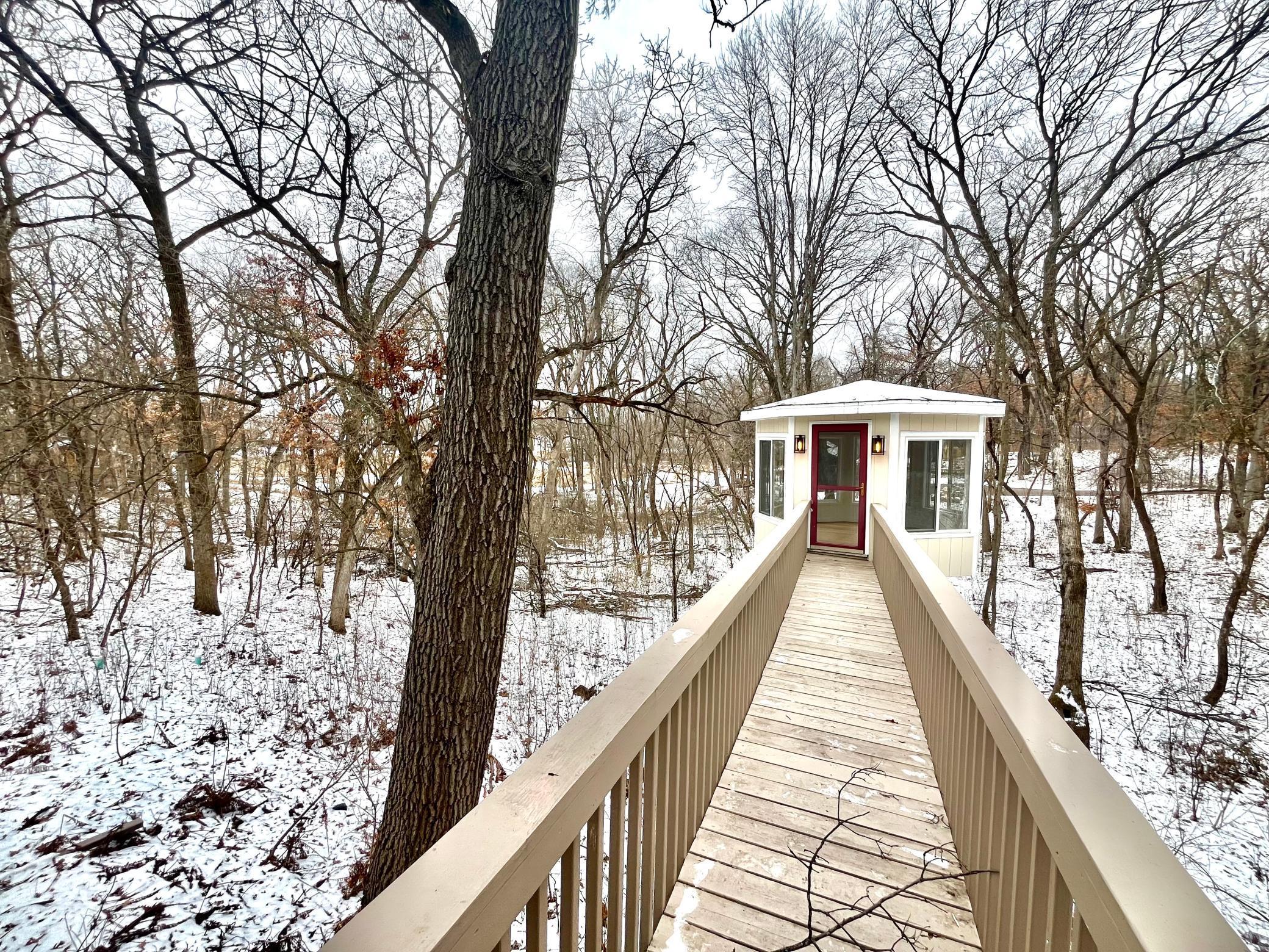 47 E Pleasant Lake Road