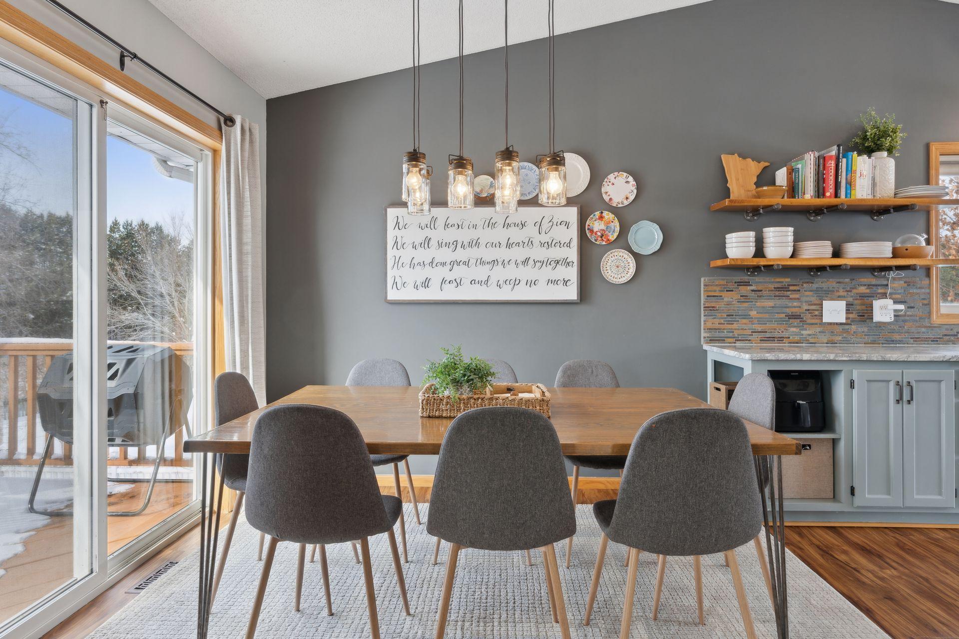 13590 Fiona Avenue N