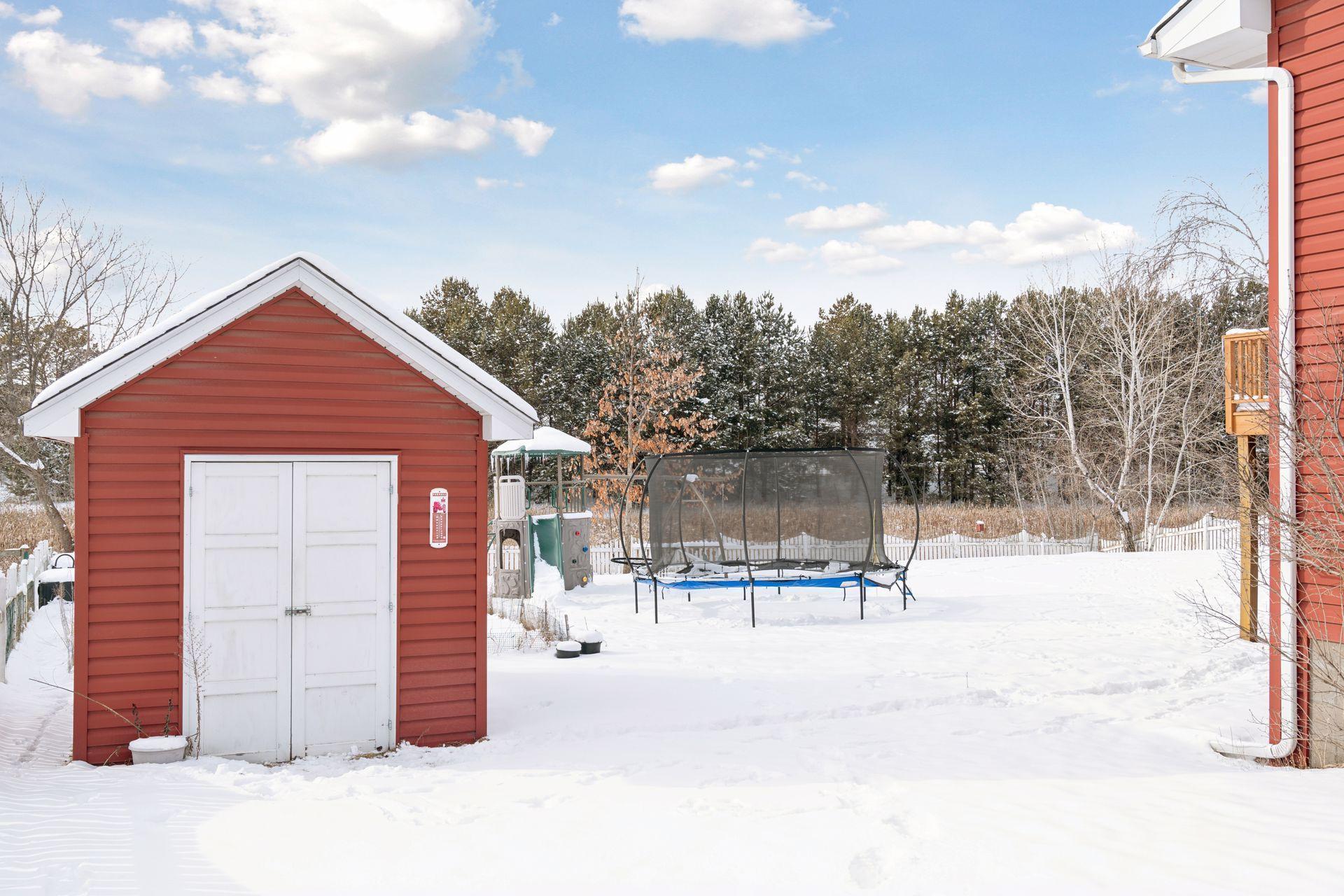 13590 Fiona Avenue N