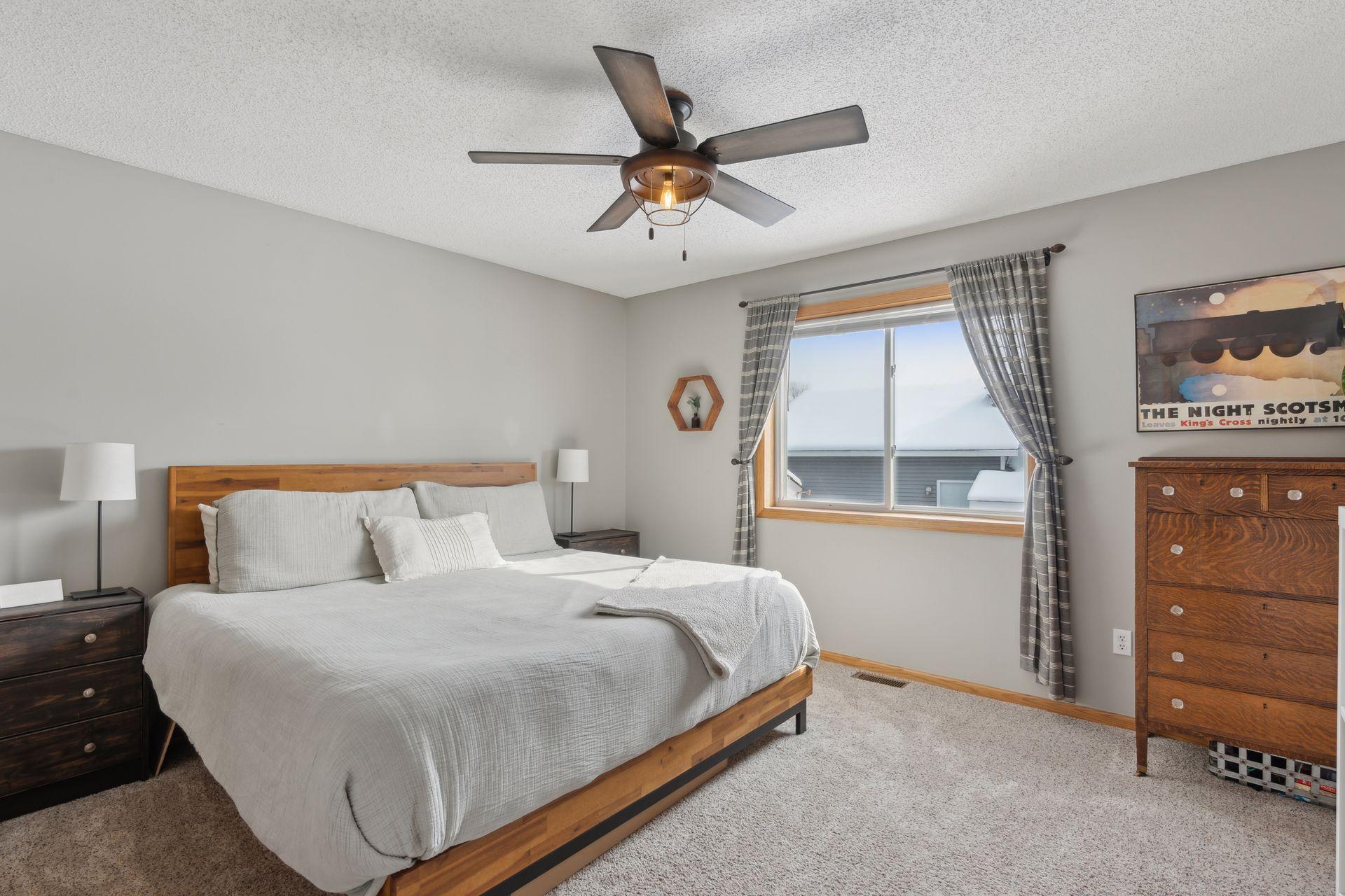 13590 Fiona Avenue N