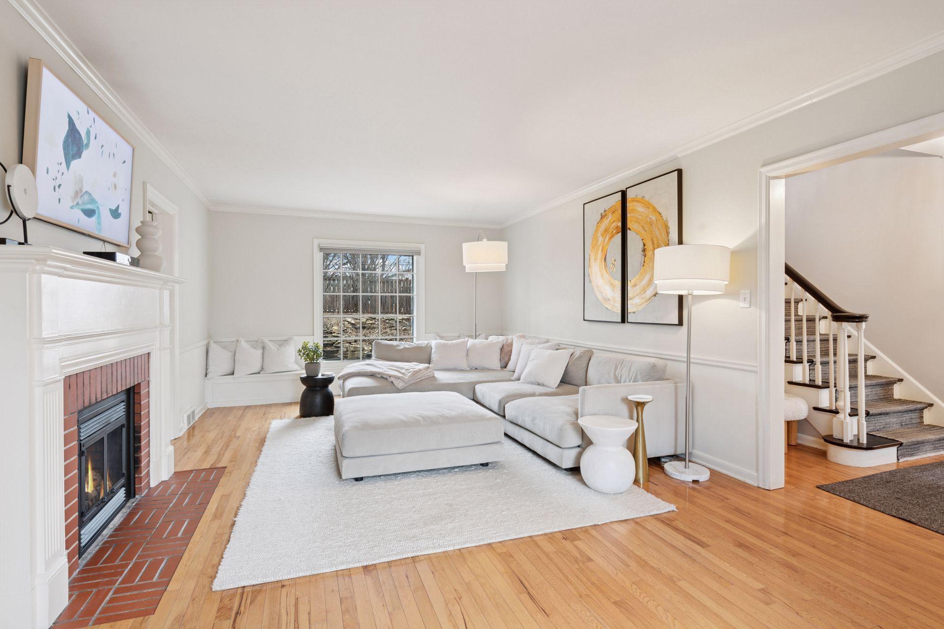 1408 E 54th Street