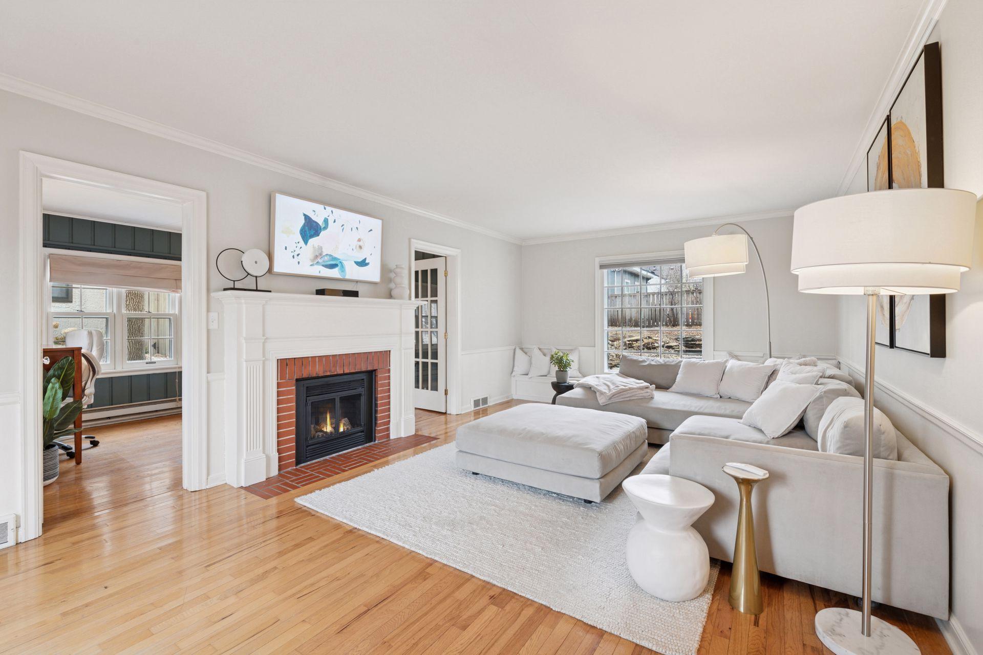 1408 E 54th Street
