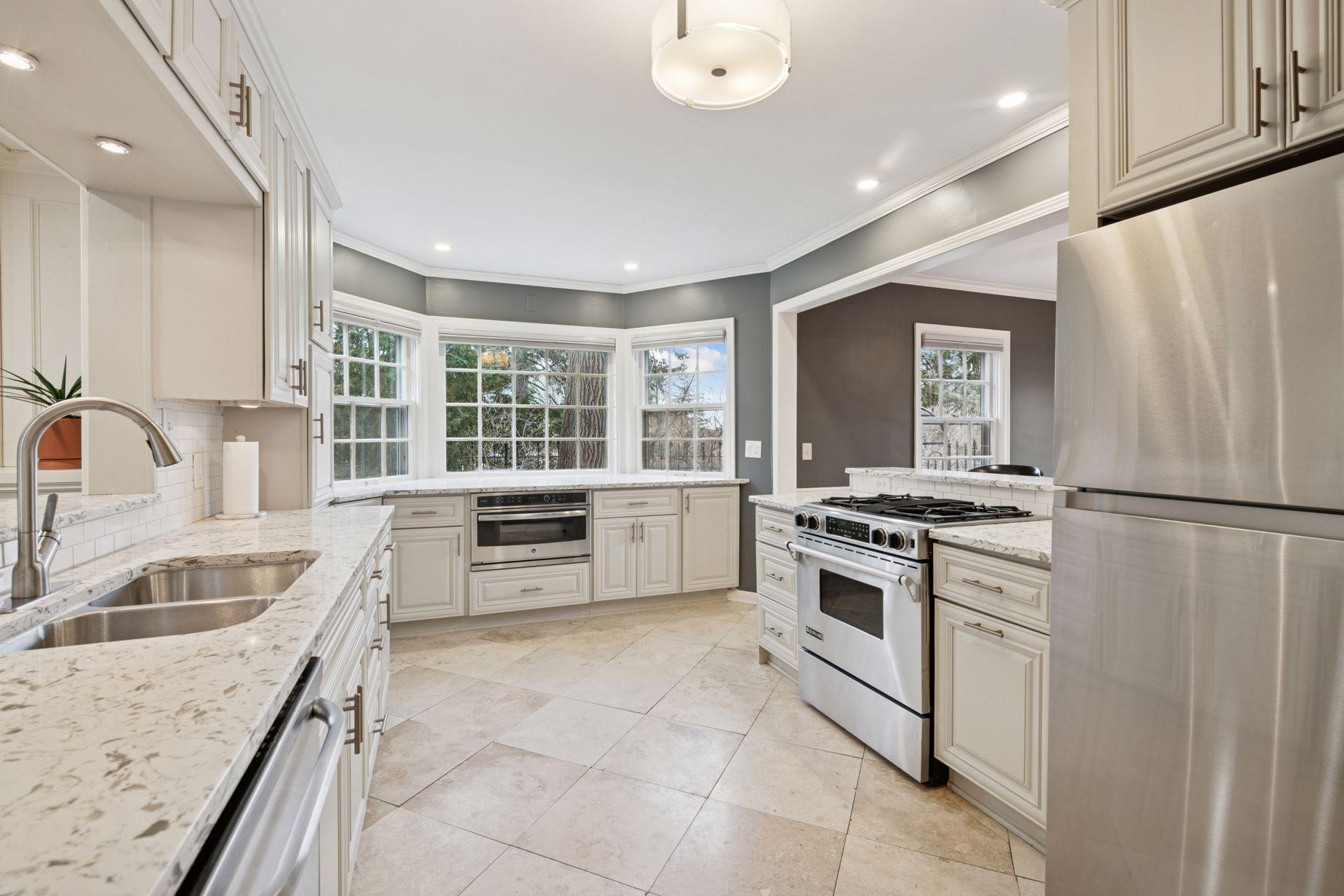 1408 E 54th Street