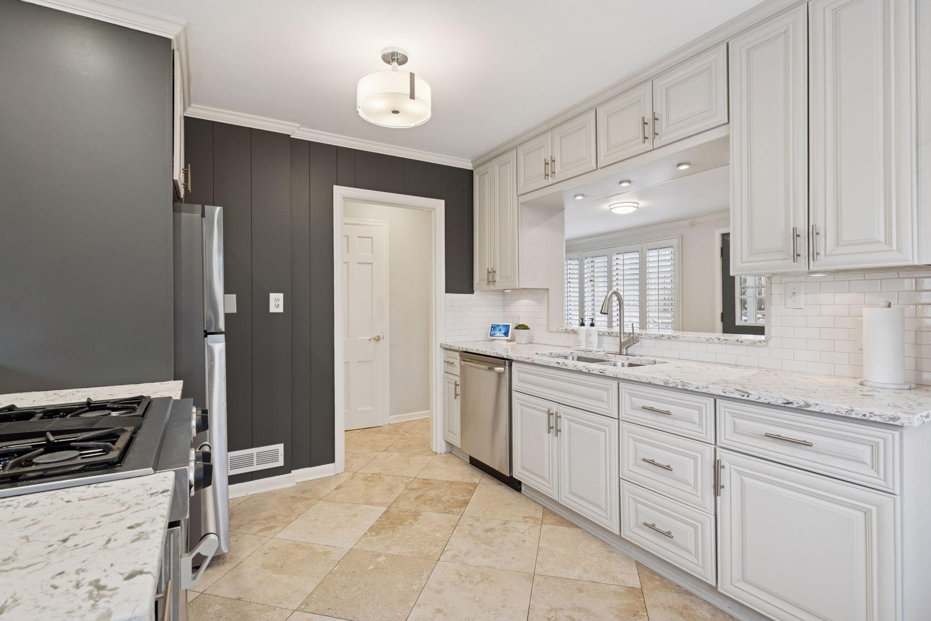 1408 E 54th Street