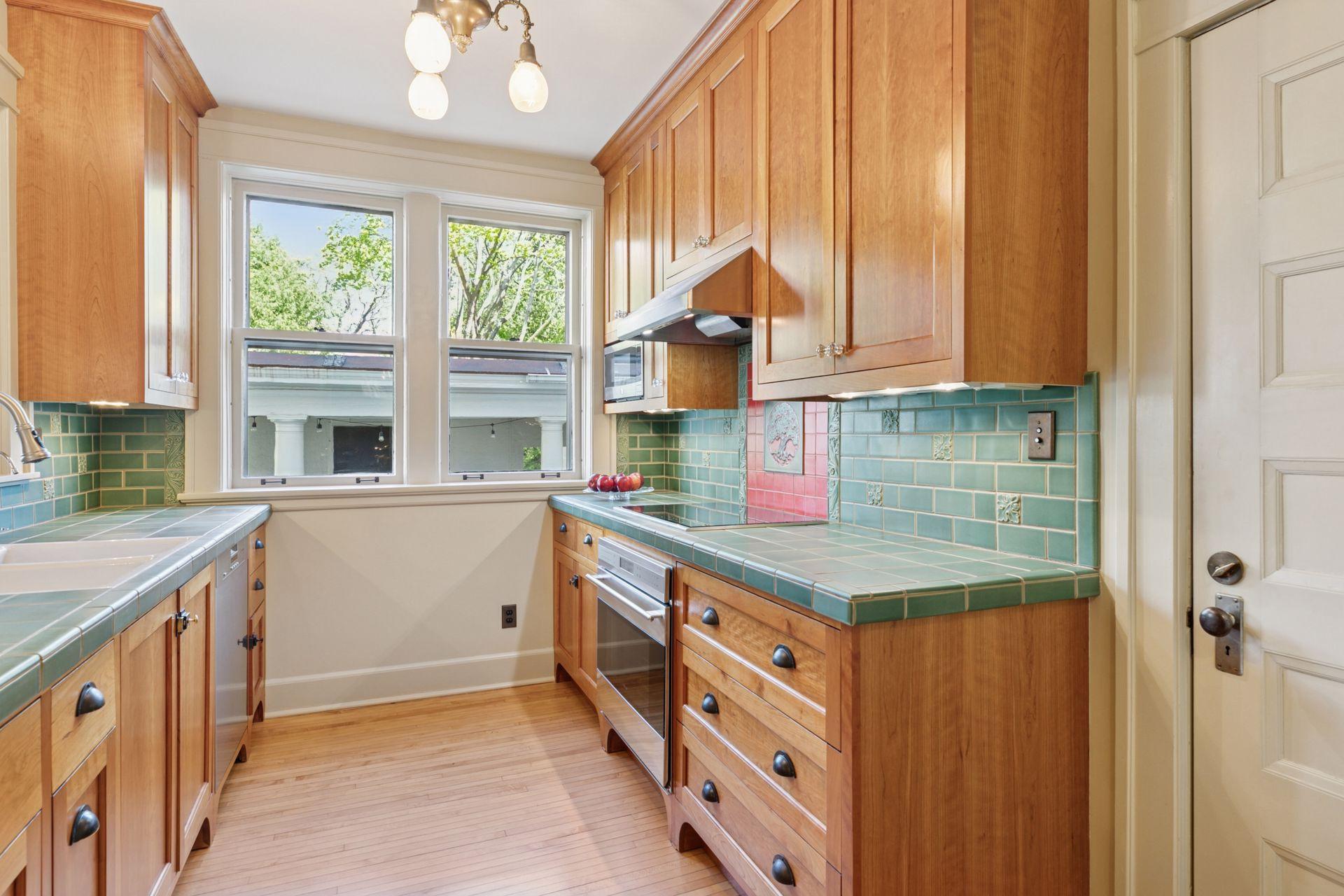 56 Arundel Street Unit: 7
