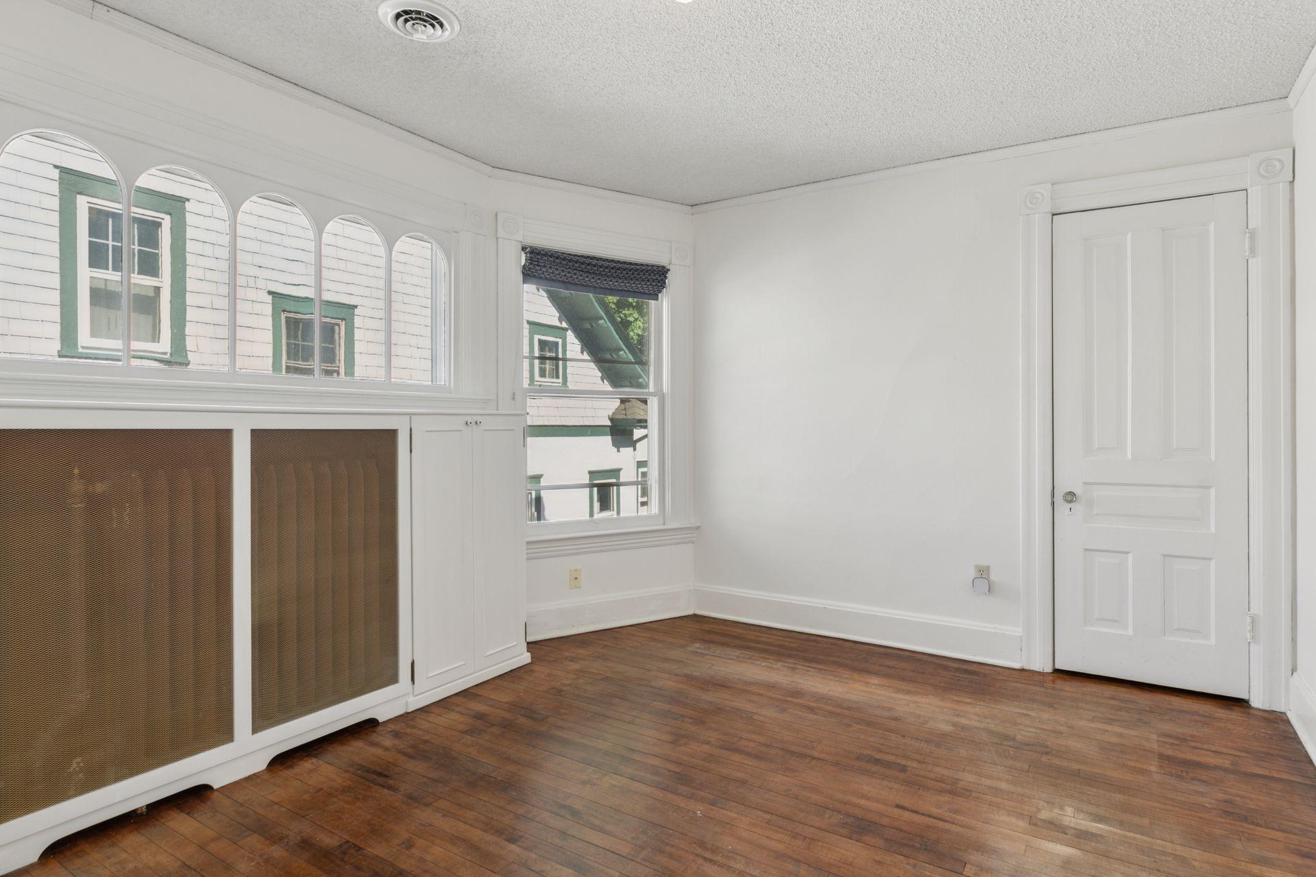 703 Linwood Avenue