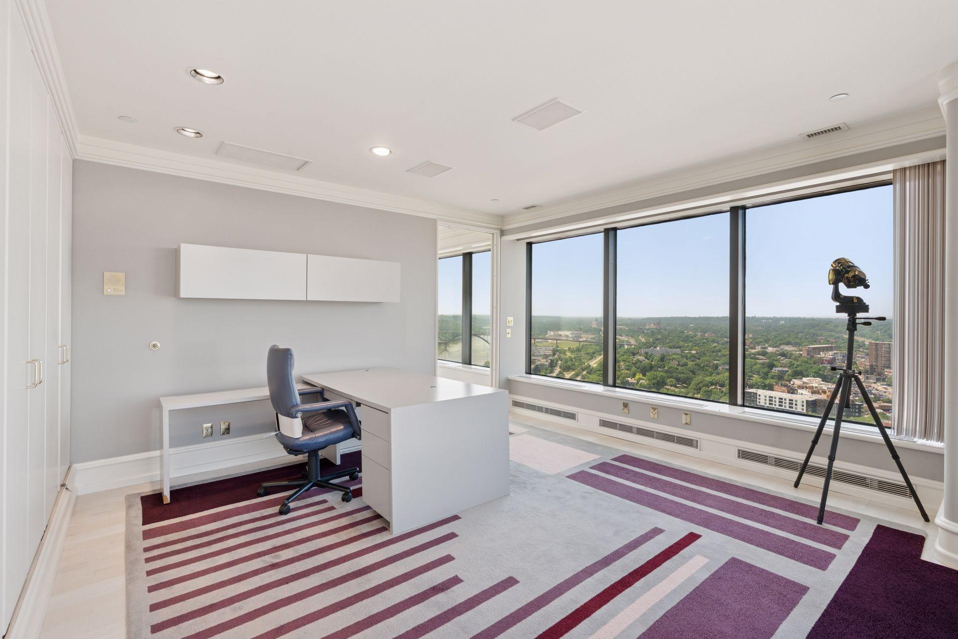 59 4th Street W Unit: 22A