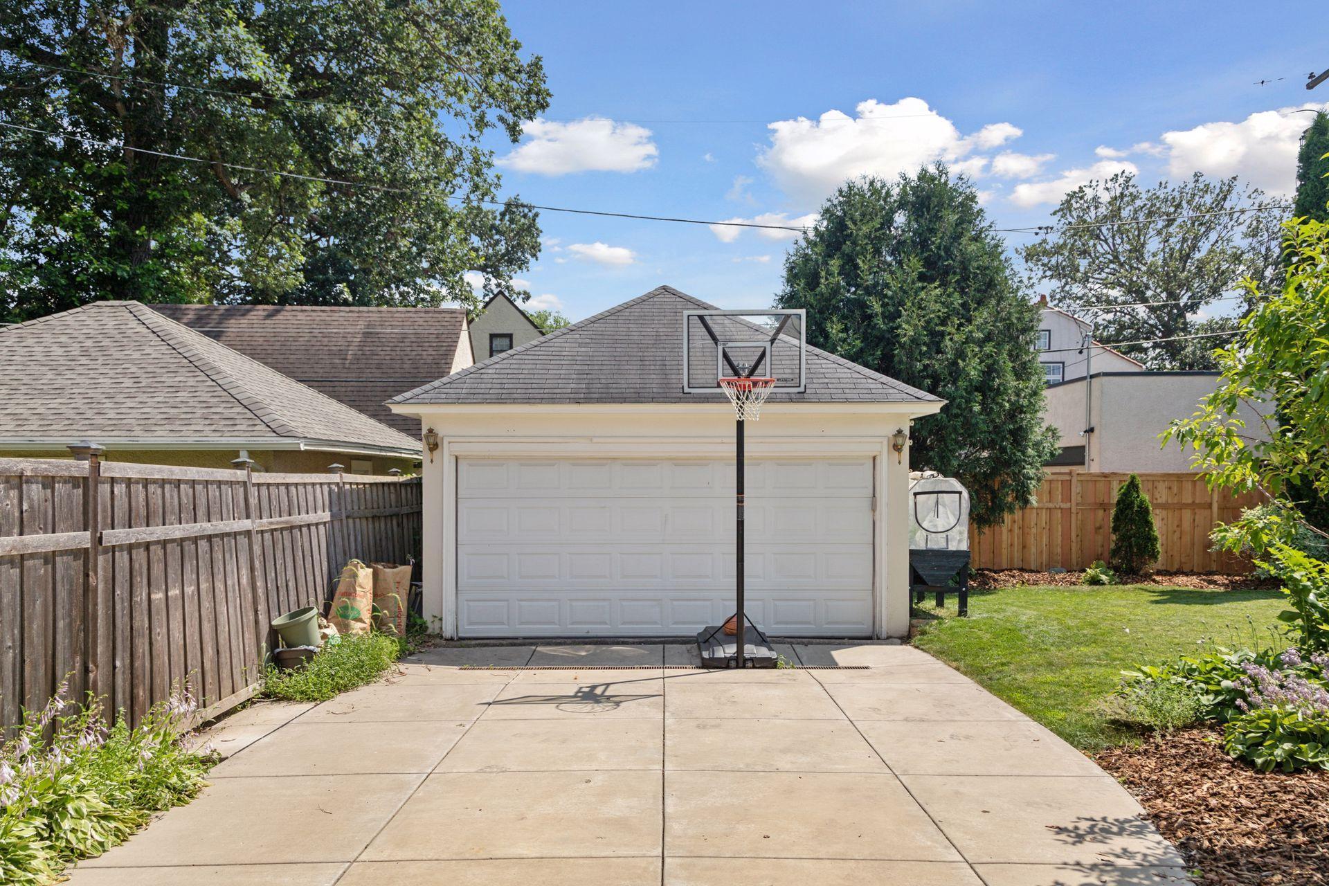 2262 Riverwood Place