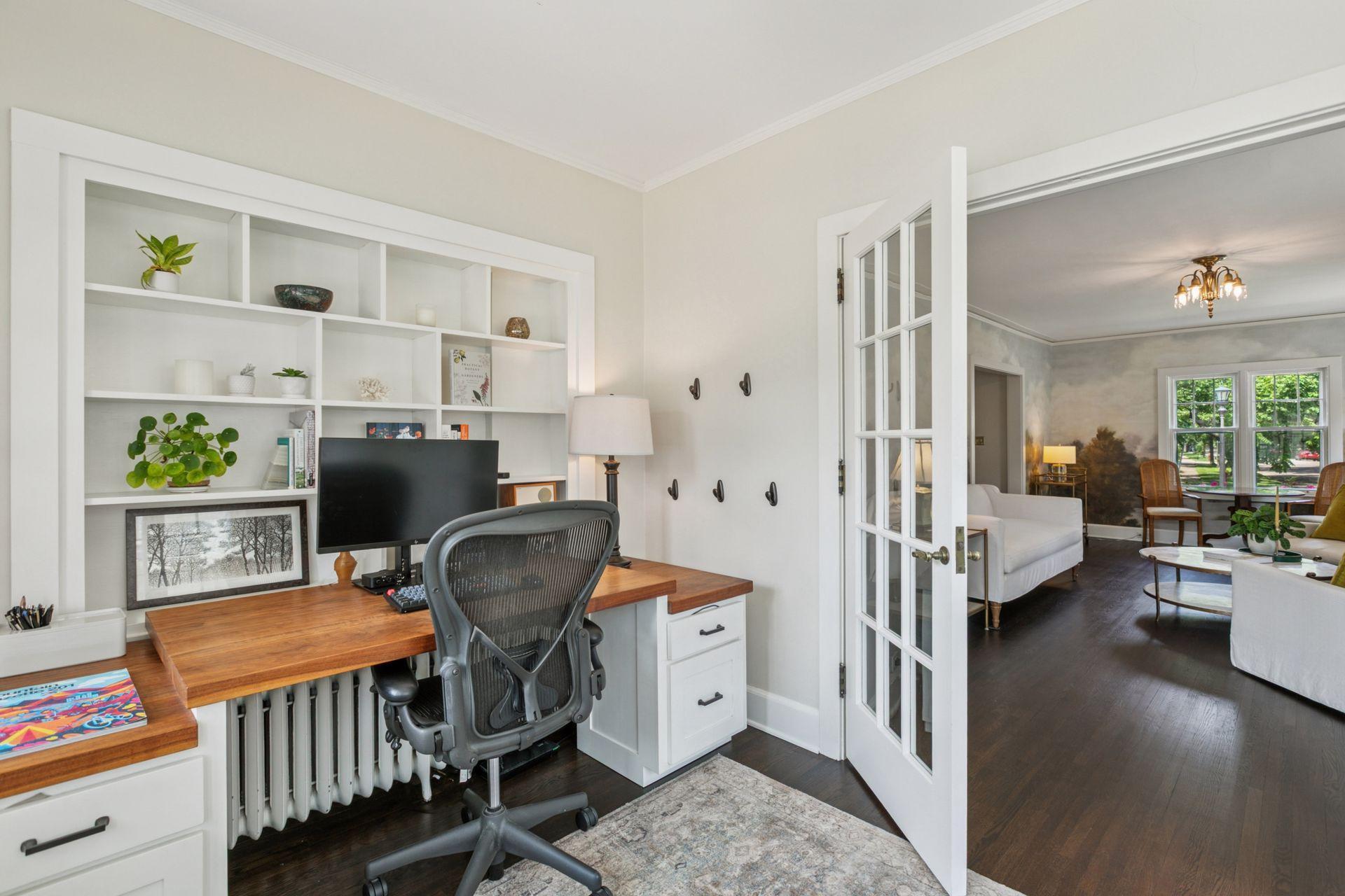 2262 Riverwood Place