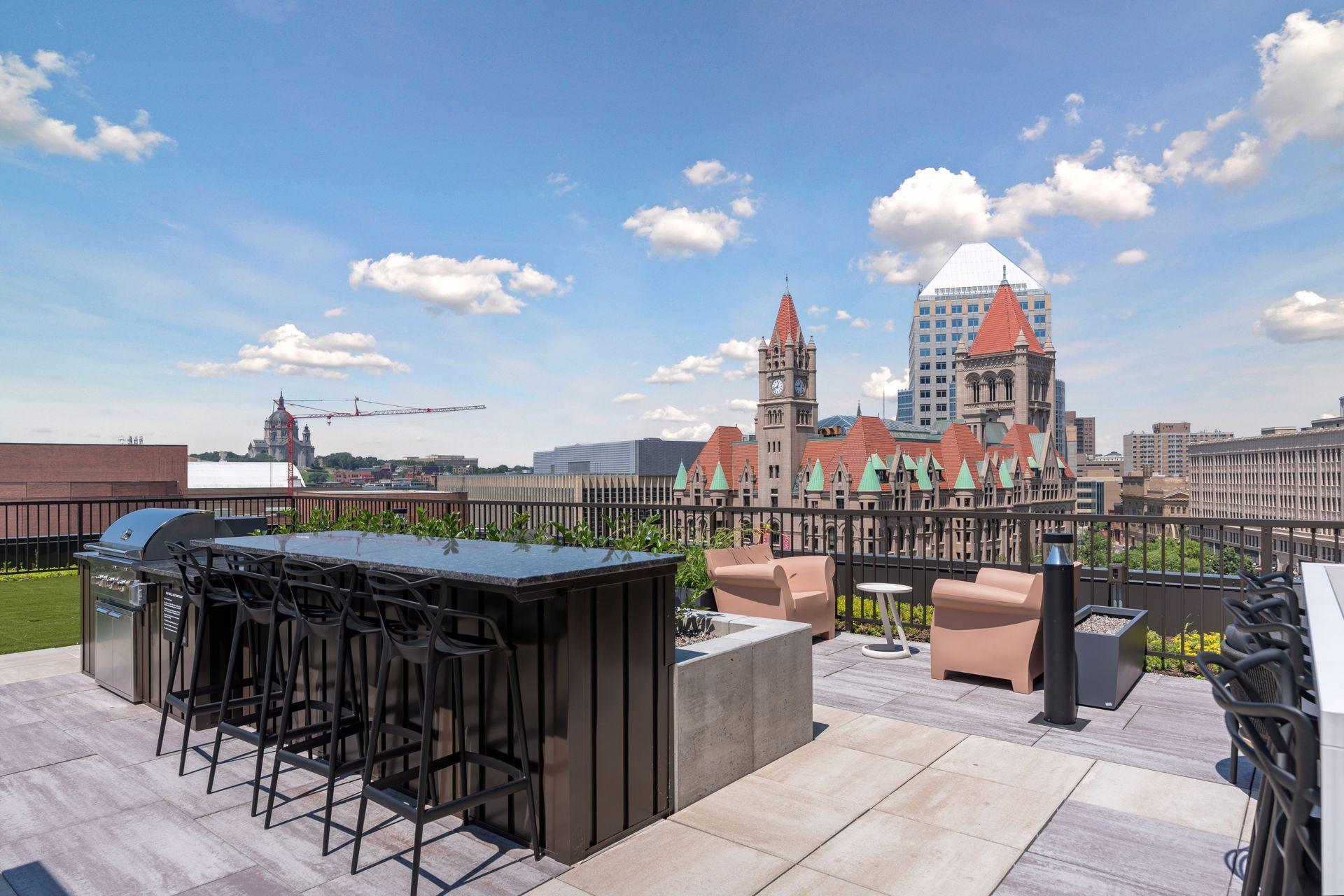 59 4th Street W Unit: 21C