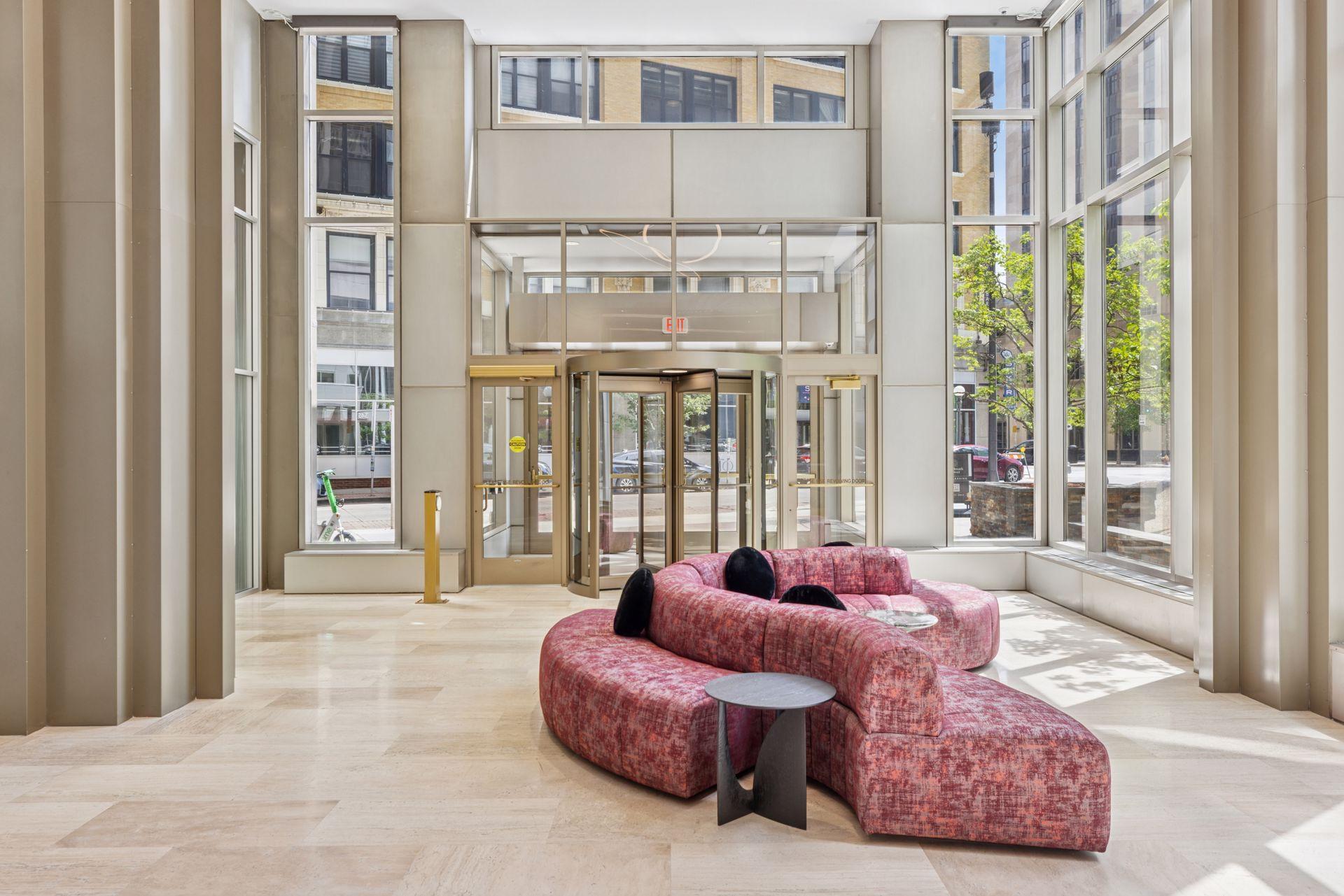 59 4th Street W Unit: 21C