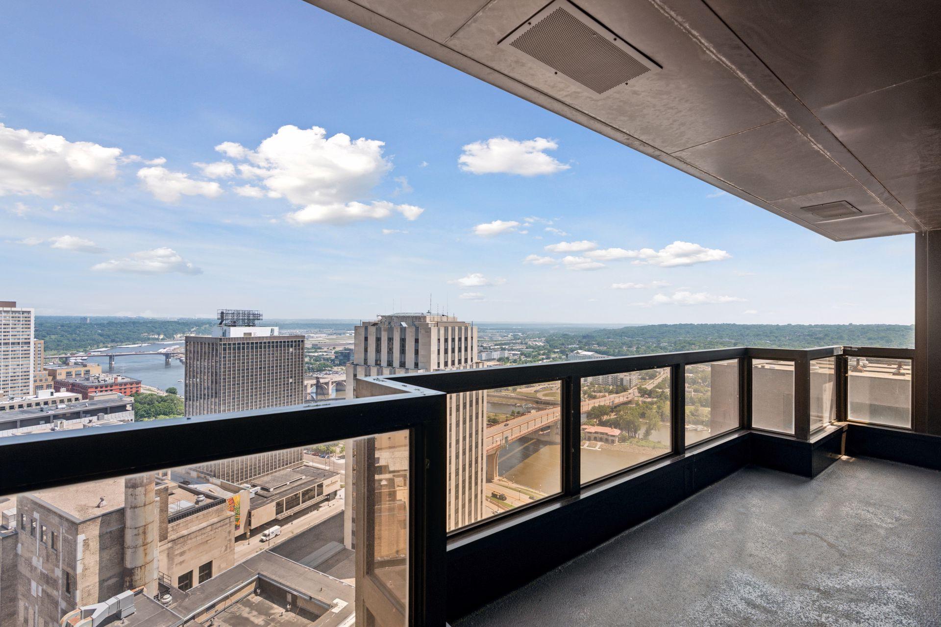 59 4th Street W Unit: 21C