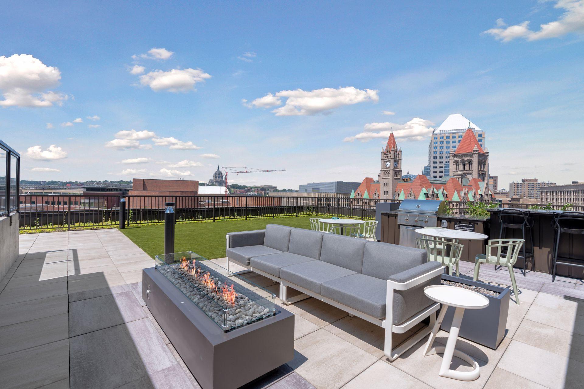 59 4th Street W Unit: 21C