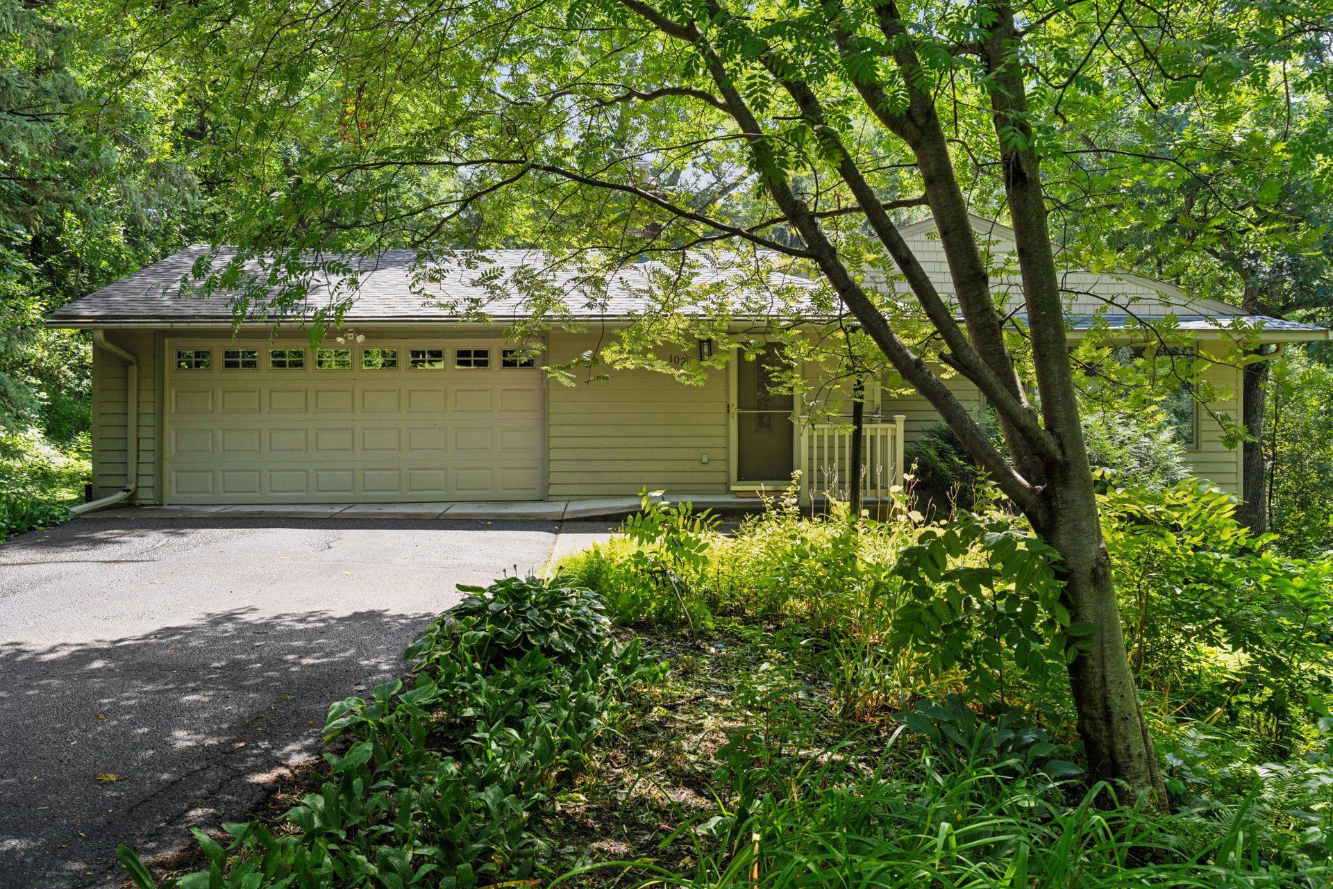 102 W Kraft Road