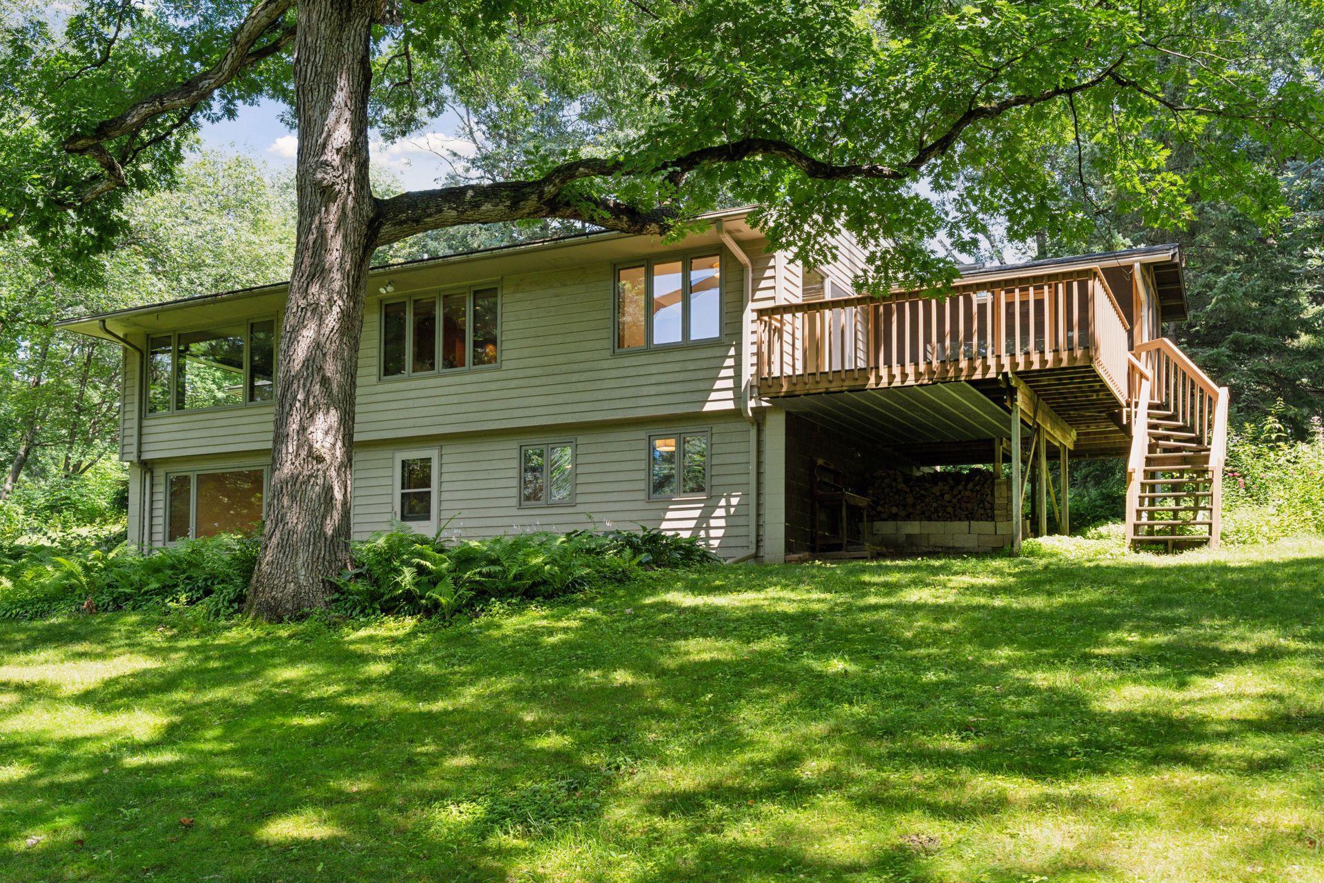 102 W Kraft Road