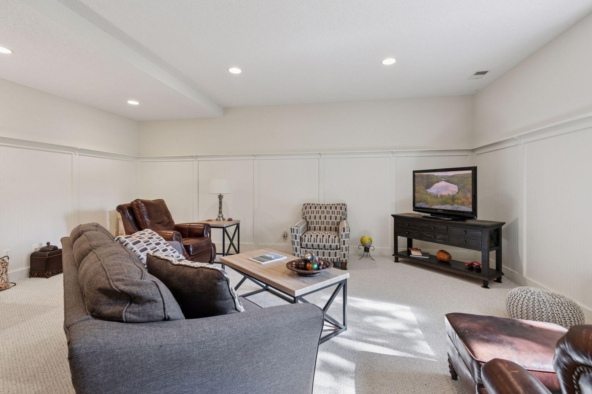 2700 Boulder Drive