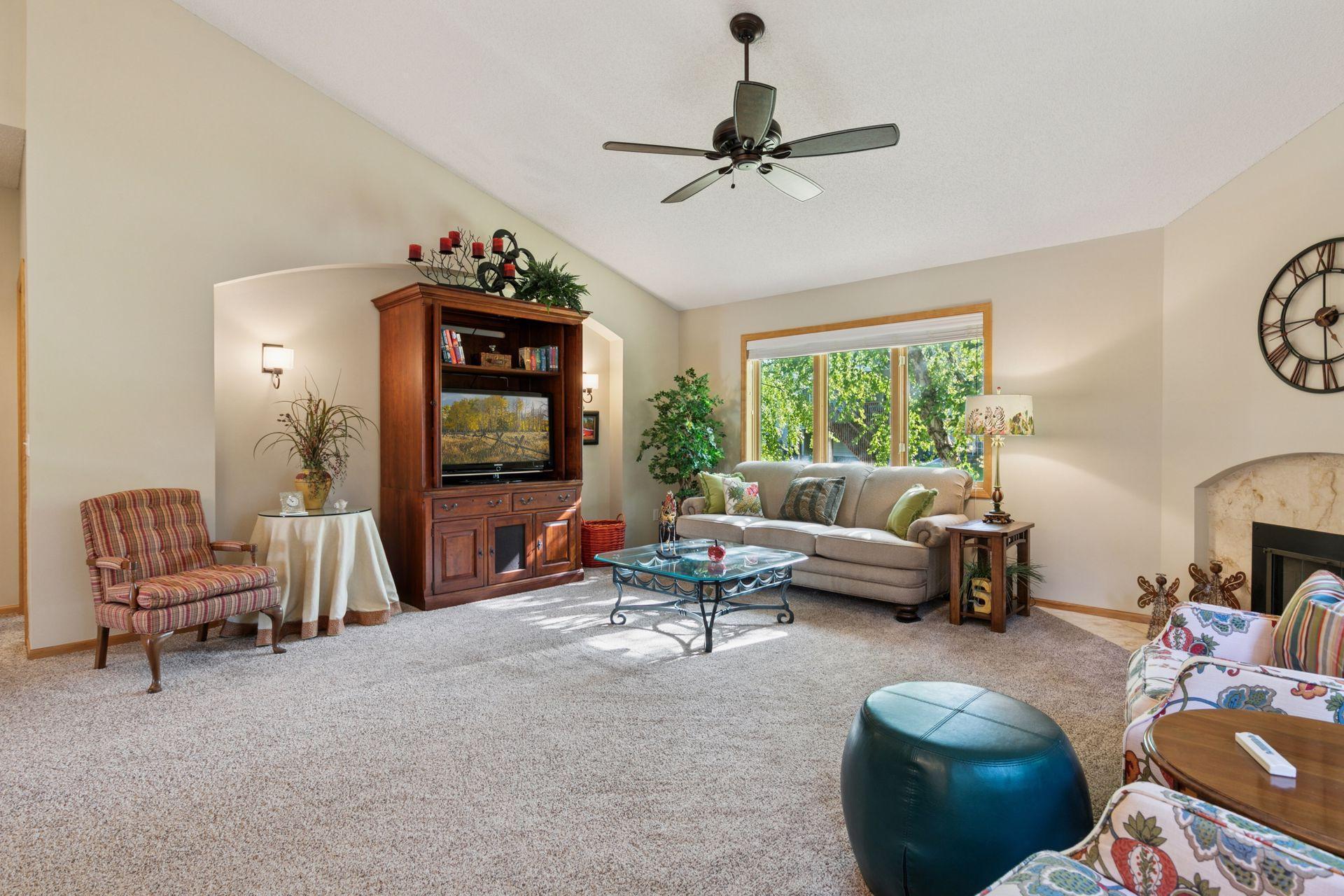2700 Boulder Drive