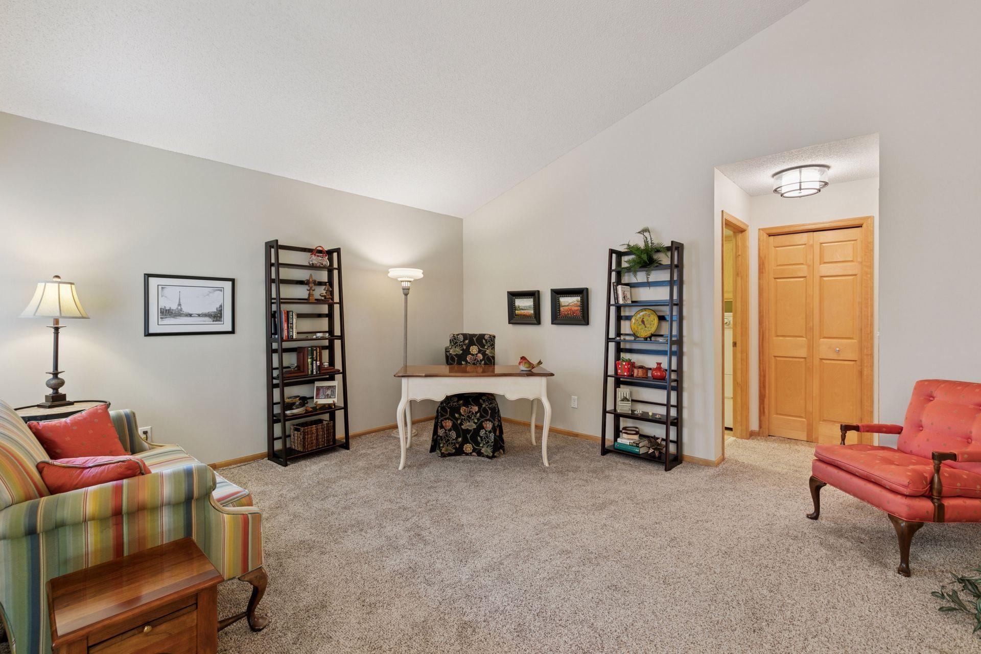 2700 Boulder Drive