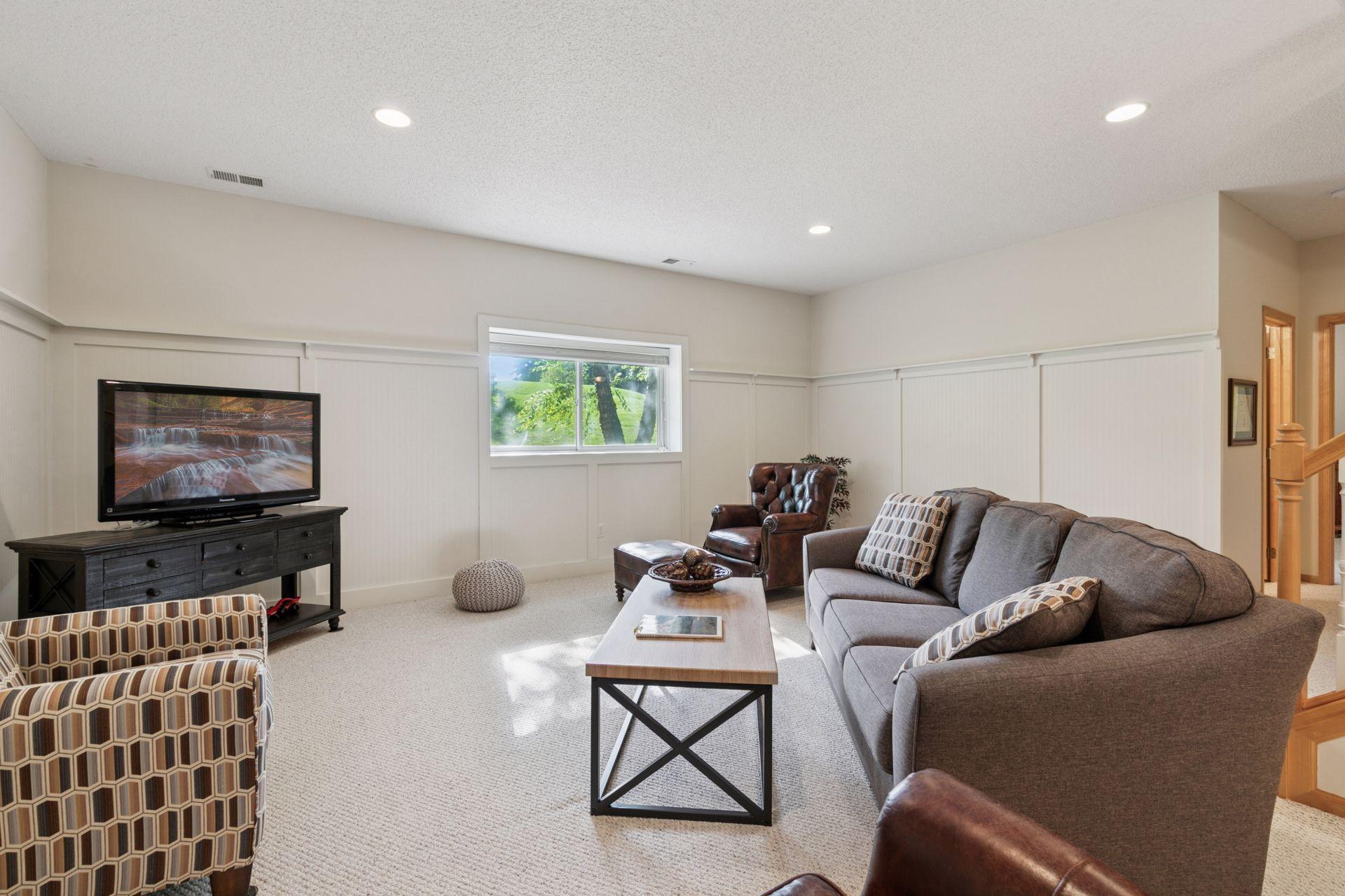 2700 Boulder Drive