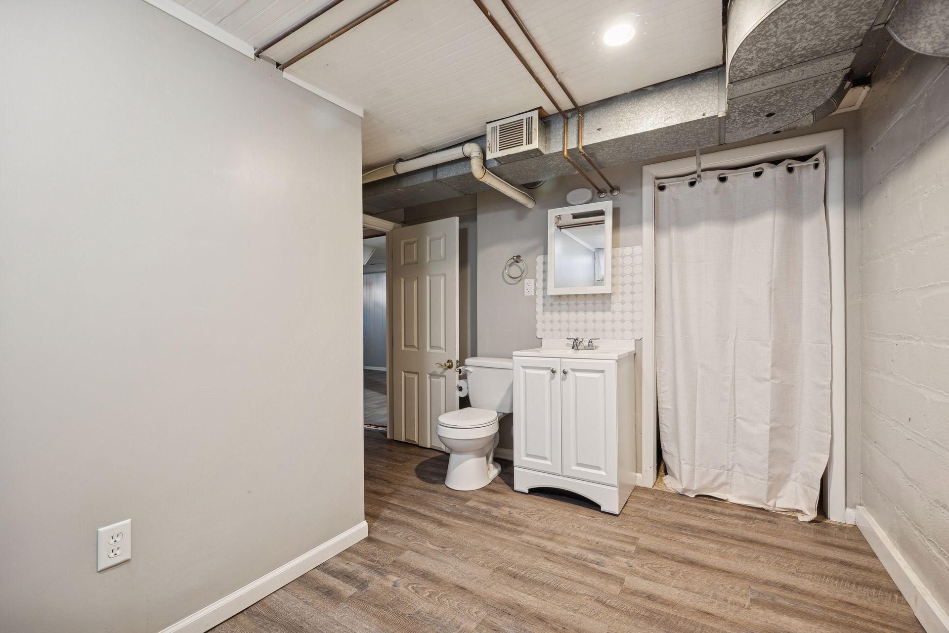 7412 Pillsbury Avenue S