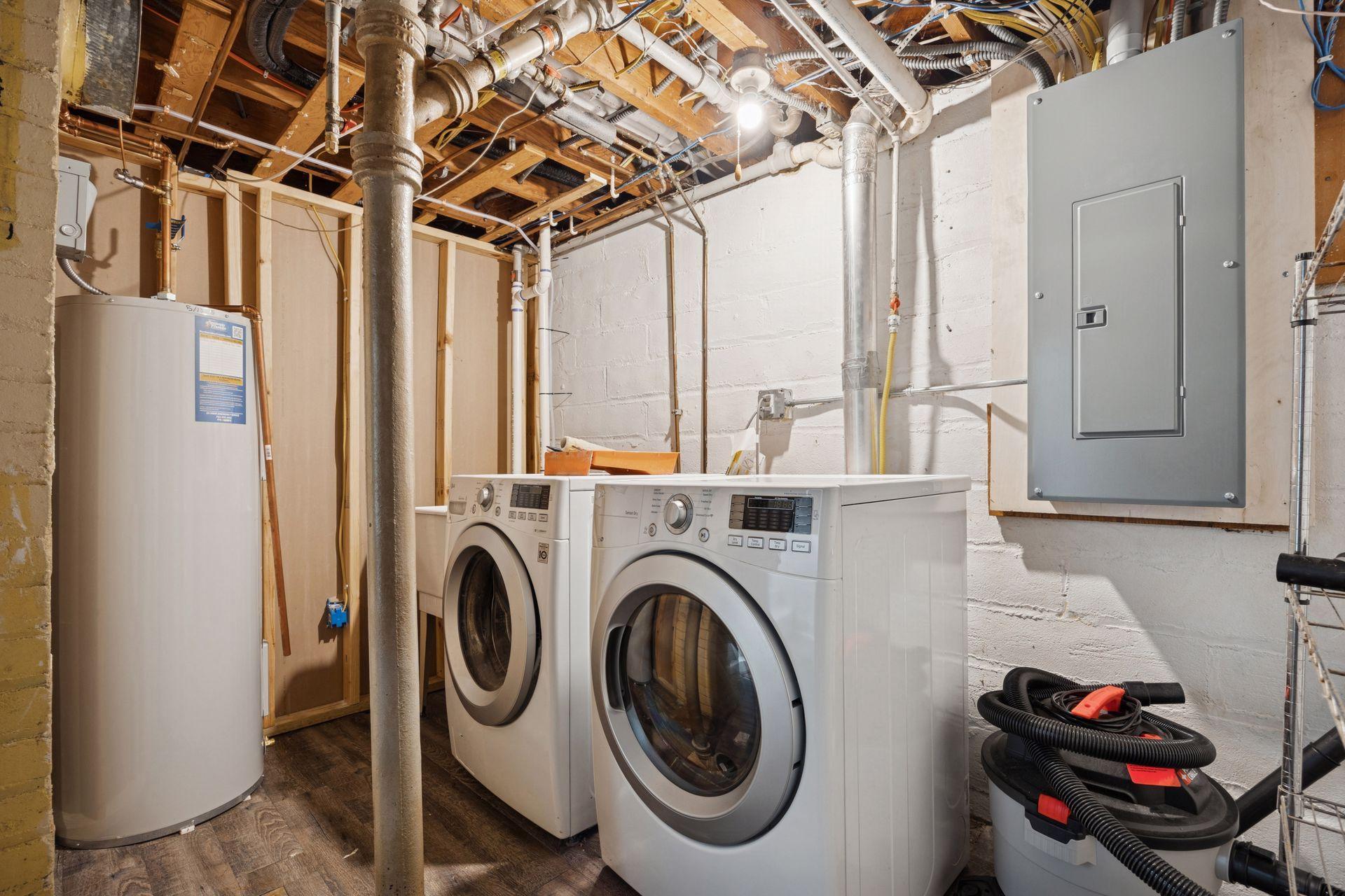 7412 Pillsbury Avenue S