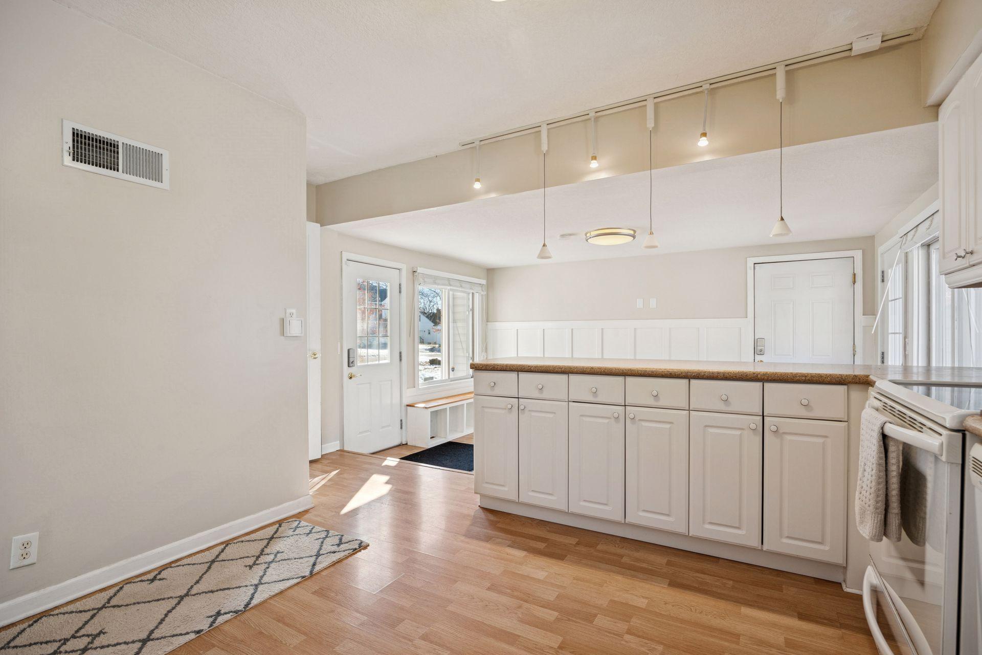 7412 Pillsbury Avenue S