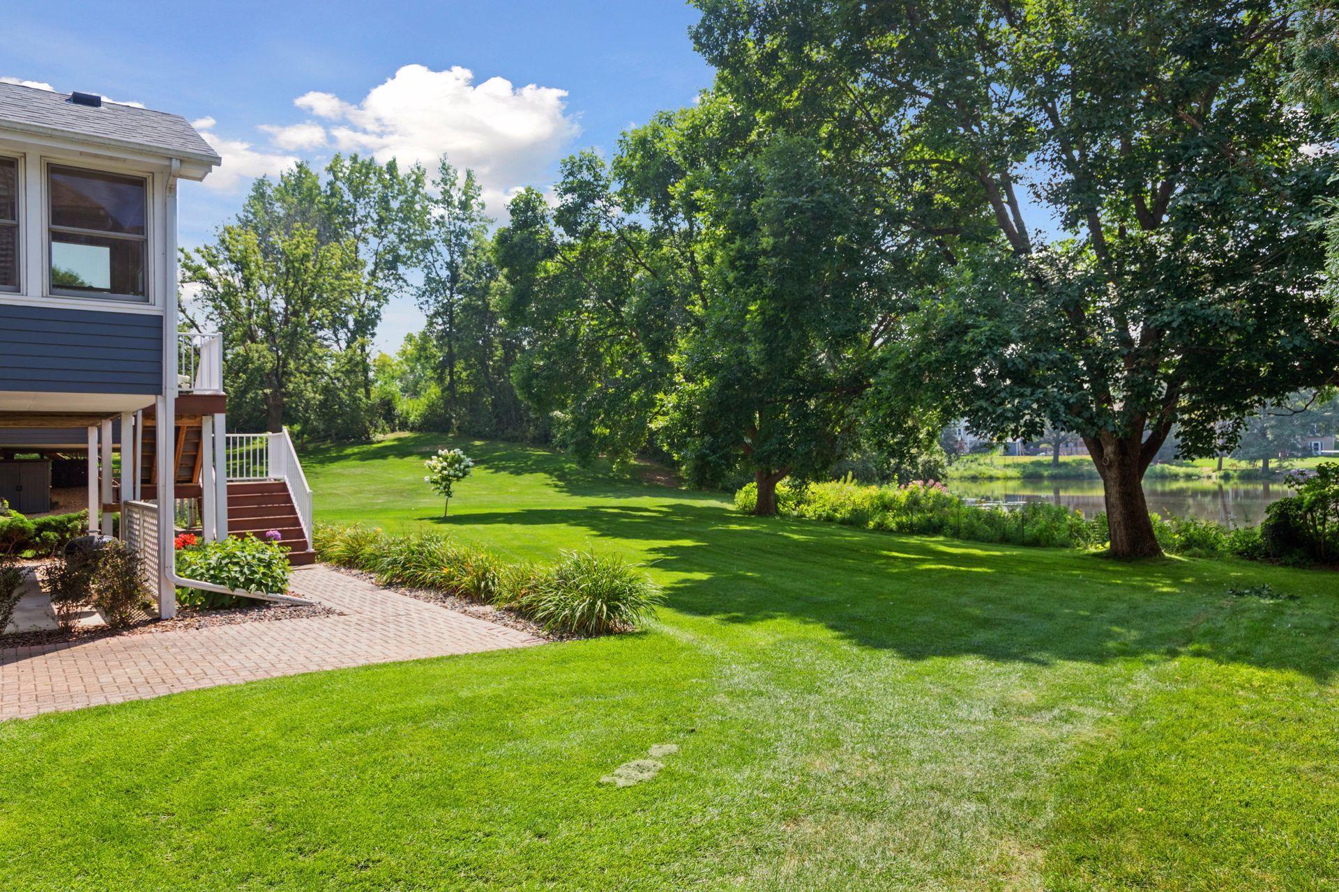 610 Watersedge Terrace