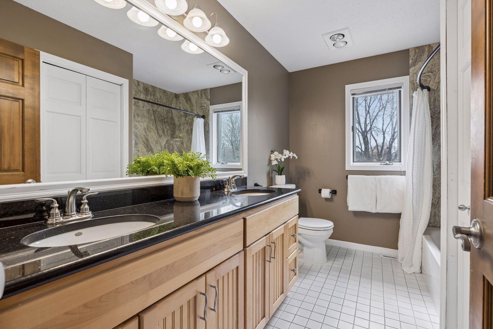 610 Watersedge Terrace