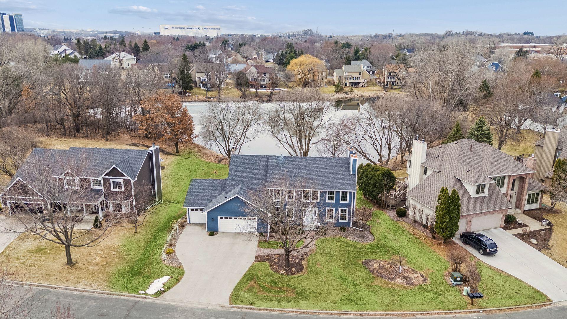 610 Watersedge Terrace