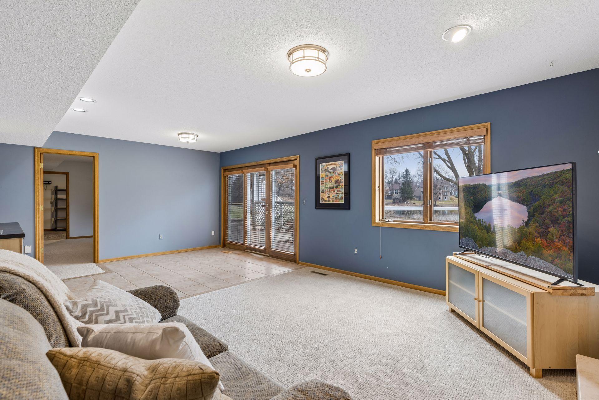 610 Watersedge Terrace