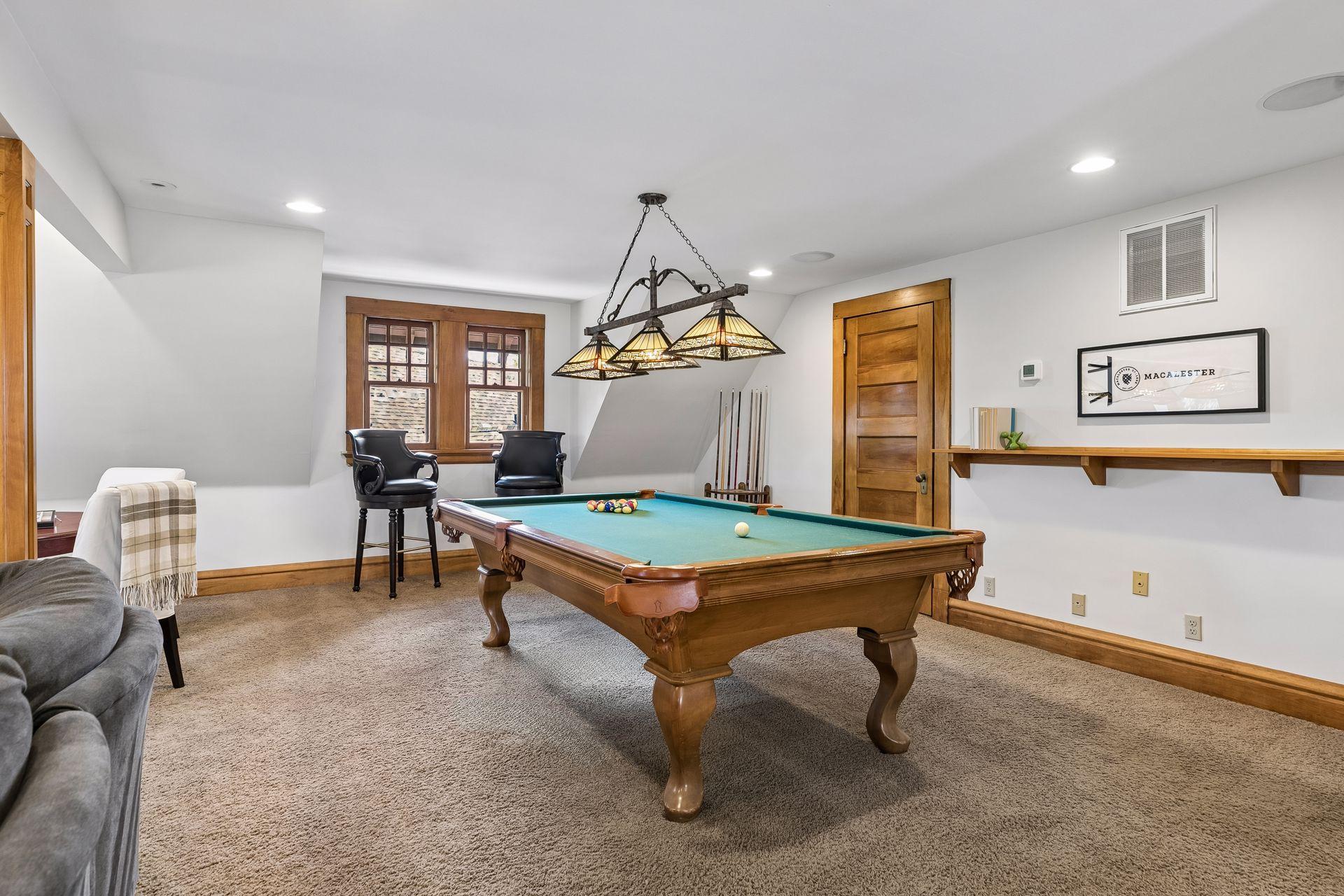 42 Kenwood Parkway