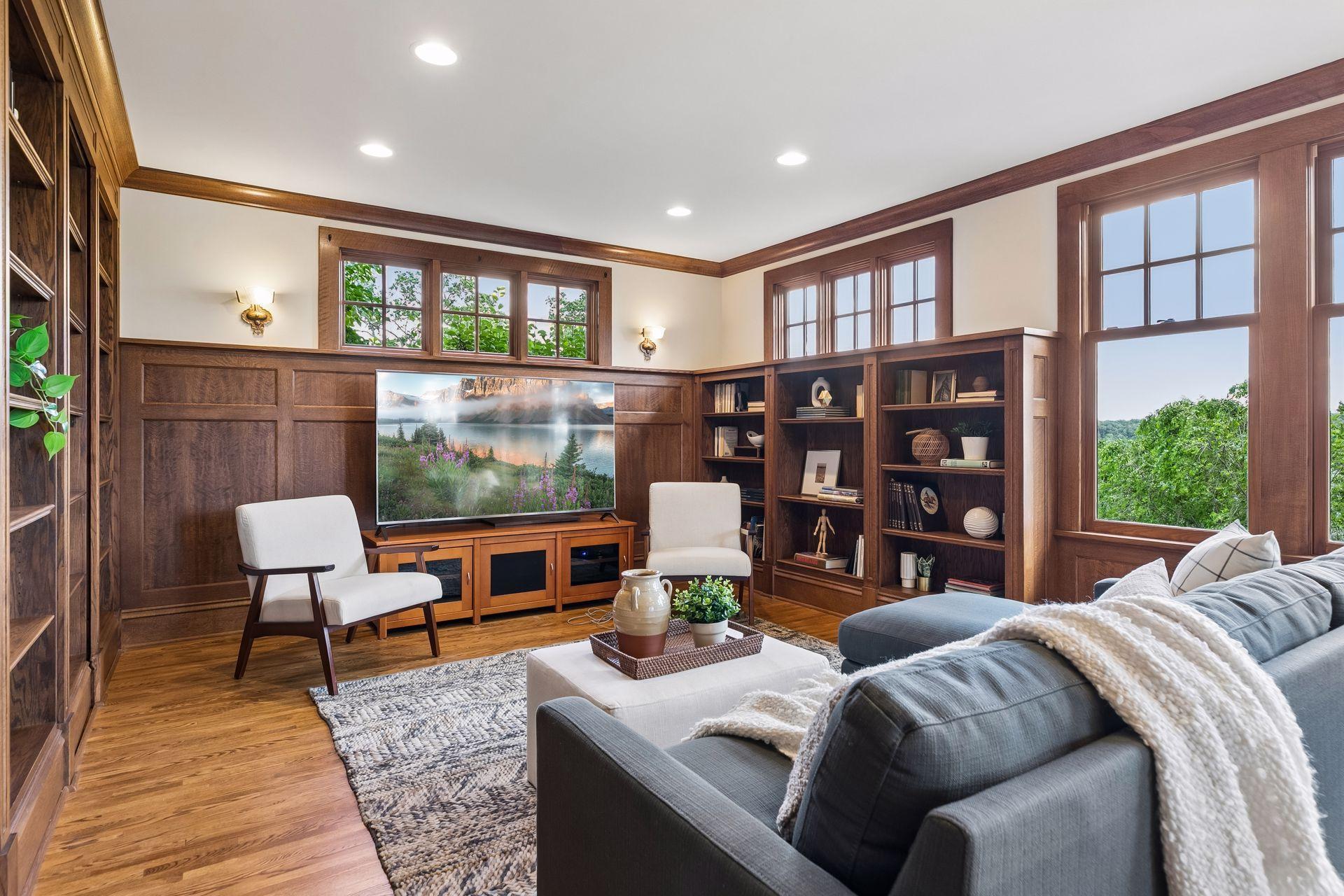 42 Kenwood Parkway