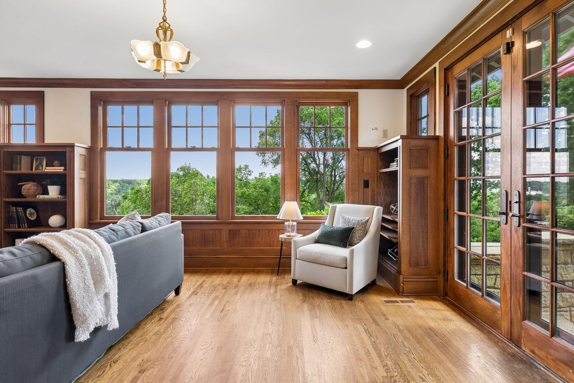 42 Kenwood Parkway