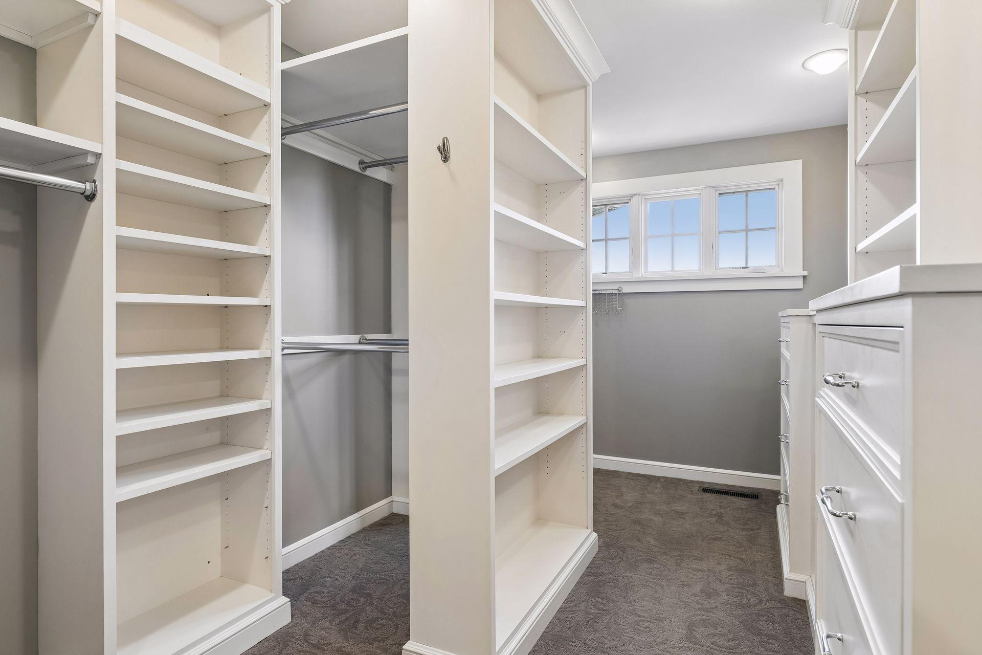 42 Kenwood Parkway