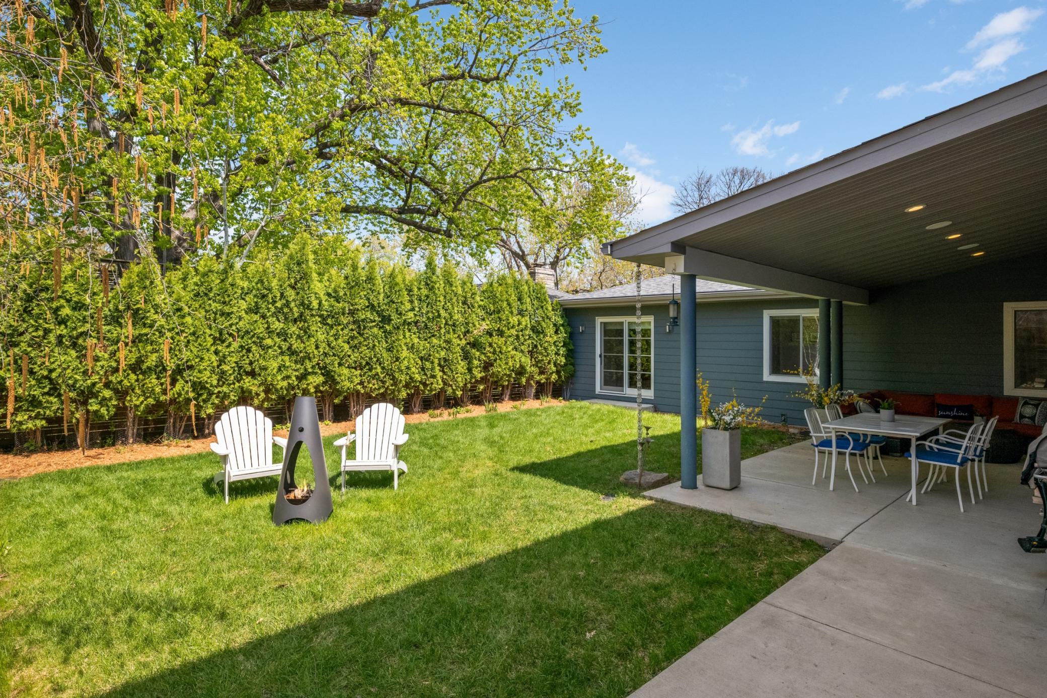 1409 Edgcumbe Road