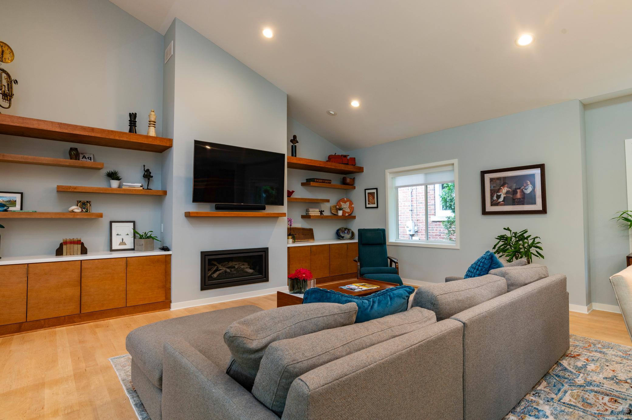 1409 Edgcumbe Road