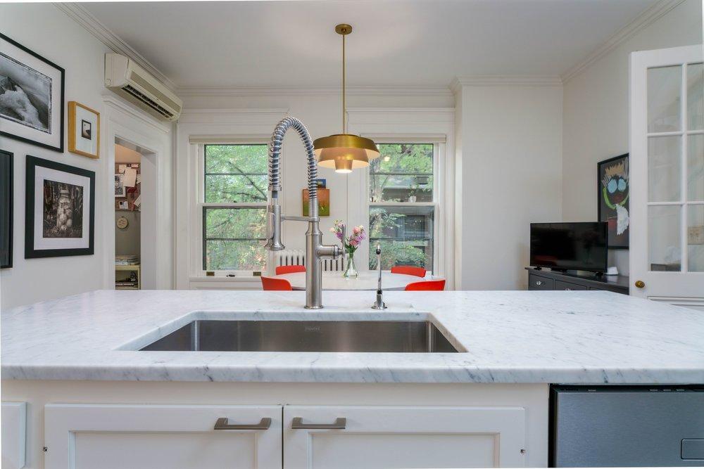 387 Portland Avenue Unit: 1B