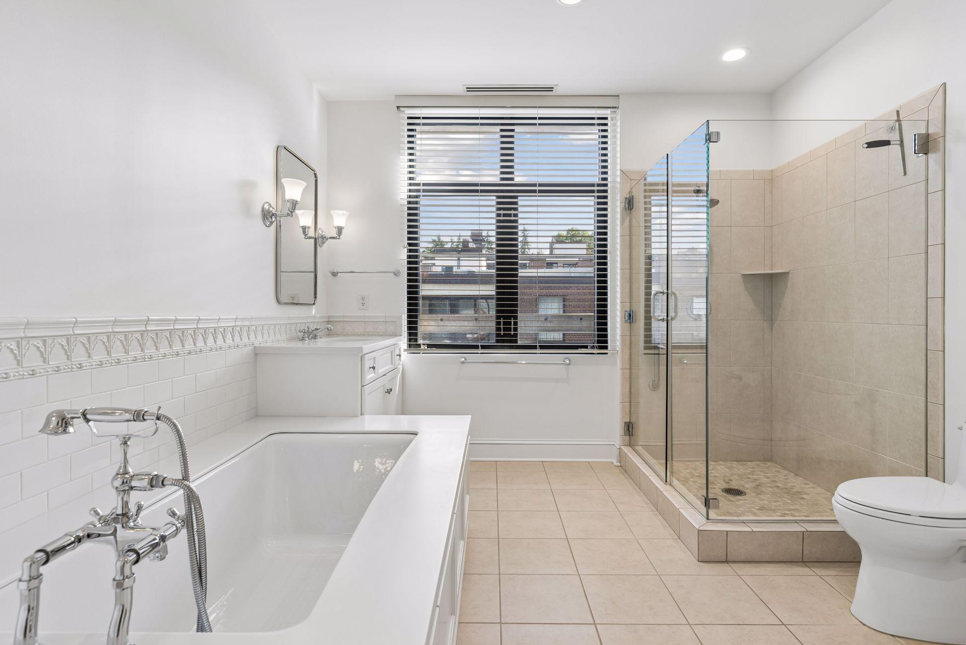 301 Kenwood Parkway Unit: 502