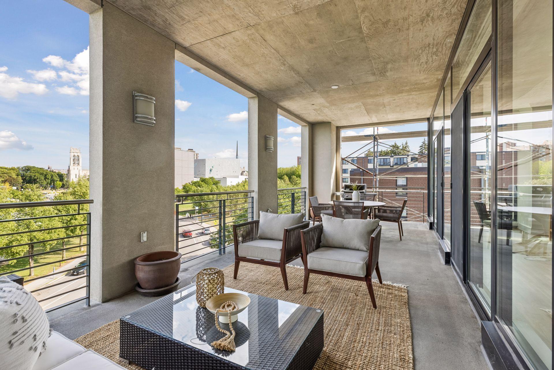 301 Kenwood Parkway Unit: 502