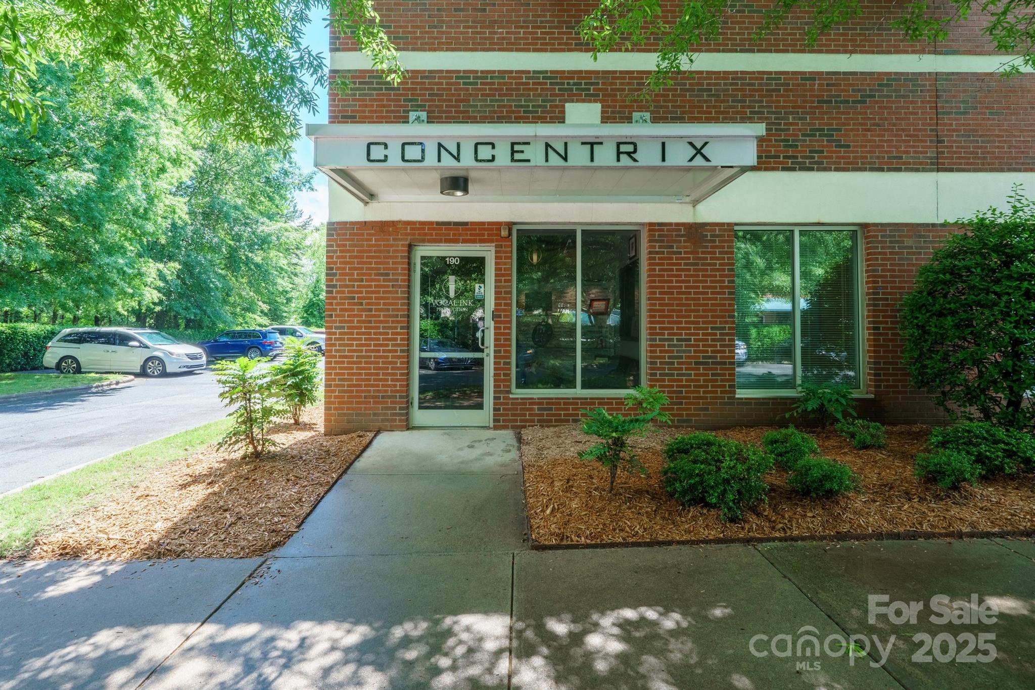 3120 Latrobe Drive