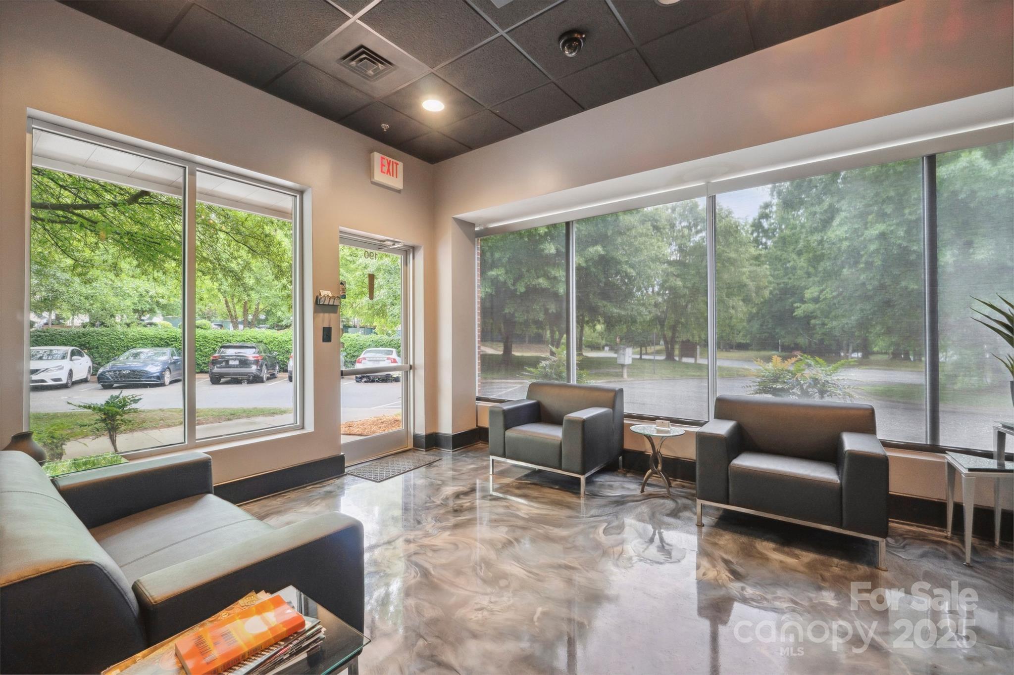 3120 Latrobe Drive