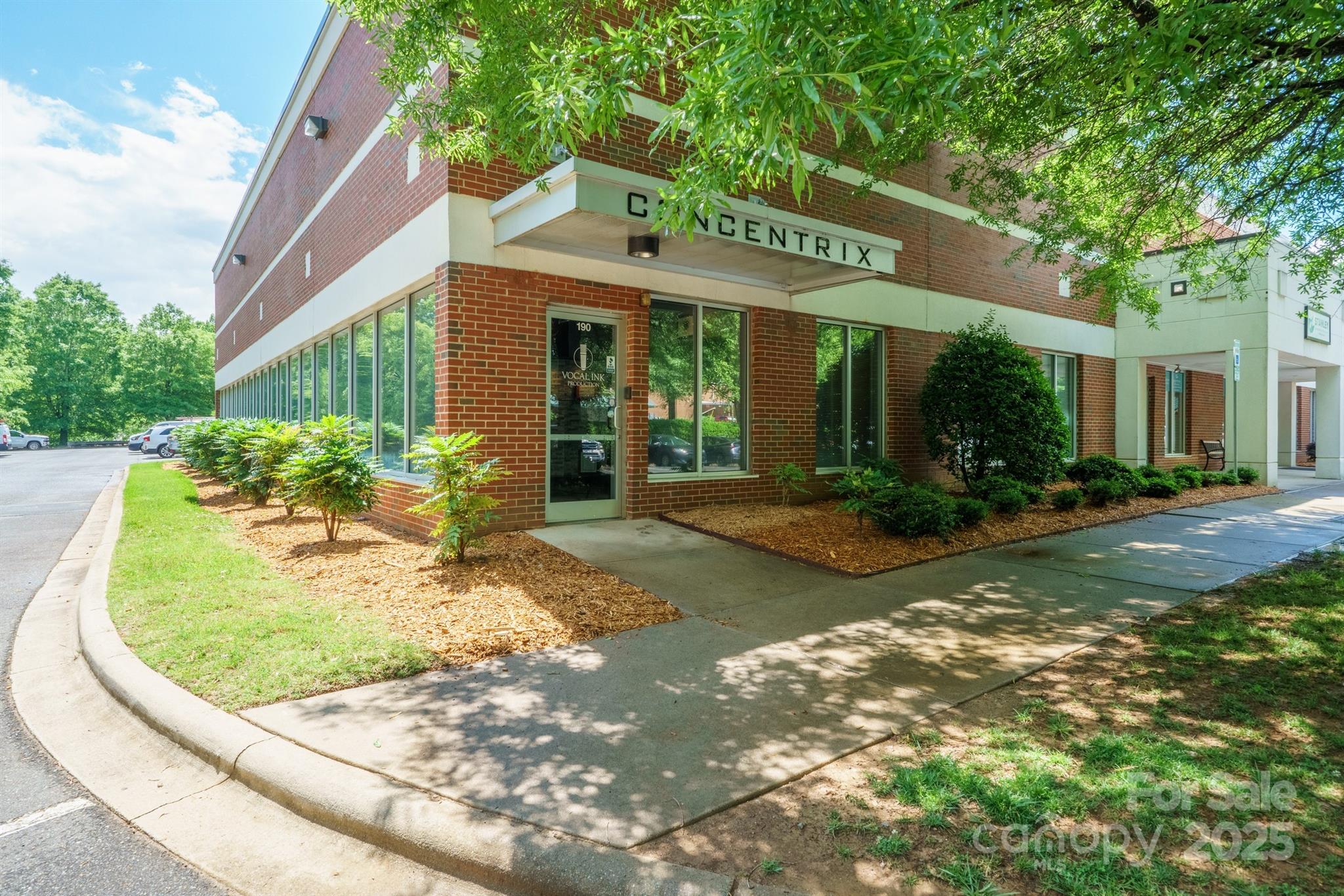 3120 Latrobe Drive