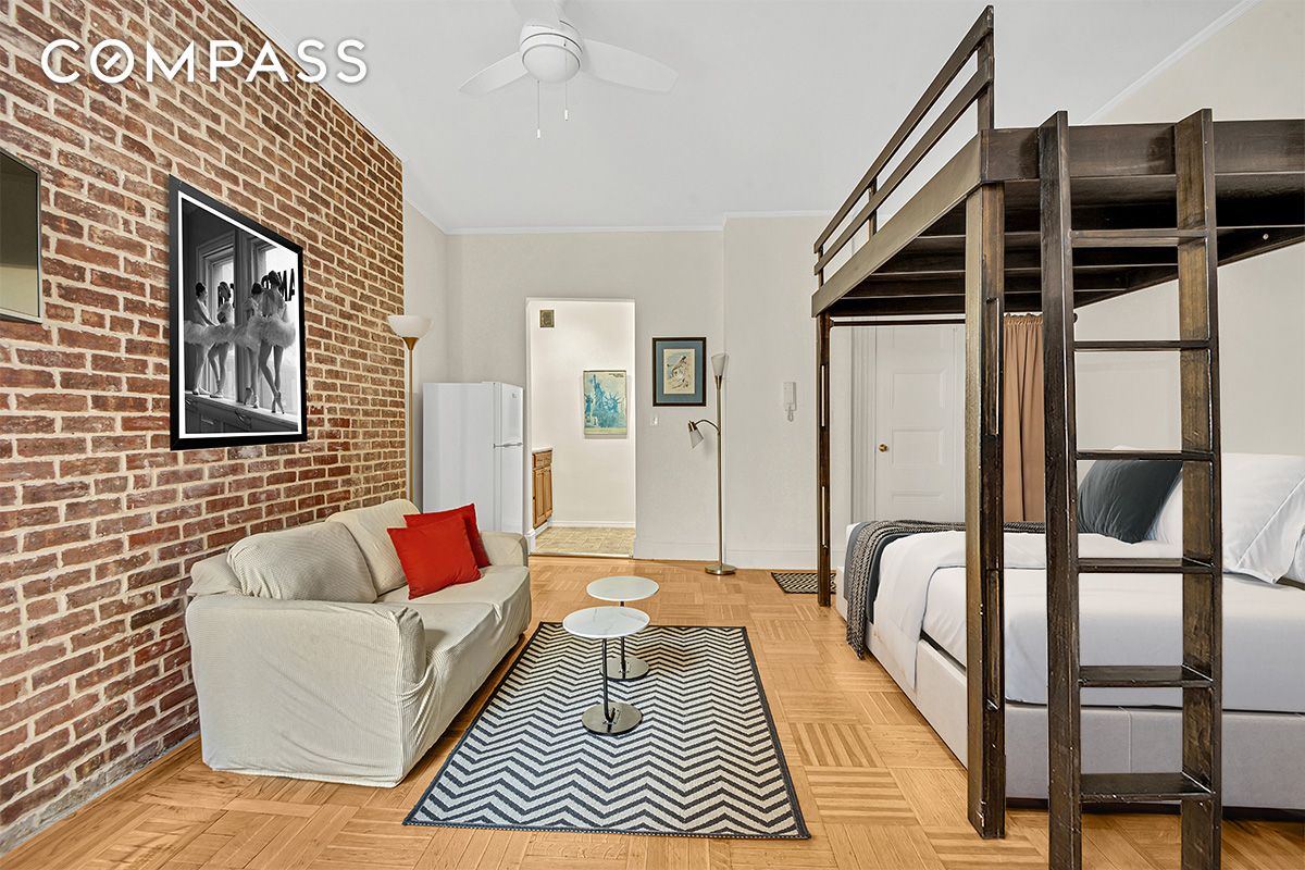 293 Riverside Drive 4B