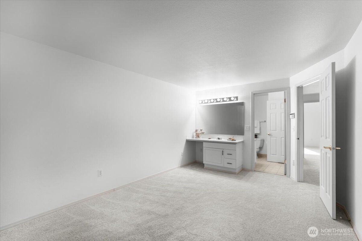 1204 24th Avenue Ct Unit: E27