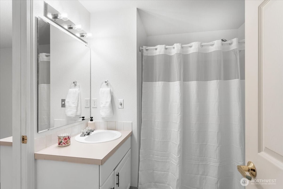 1204 24th Avenue Ct Unit: E27