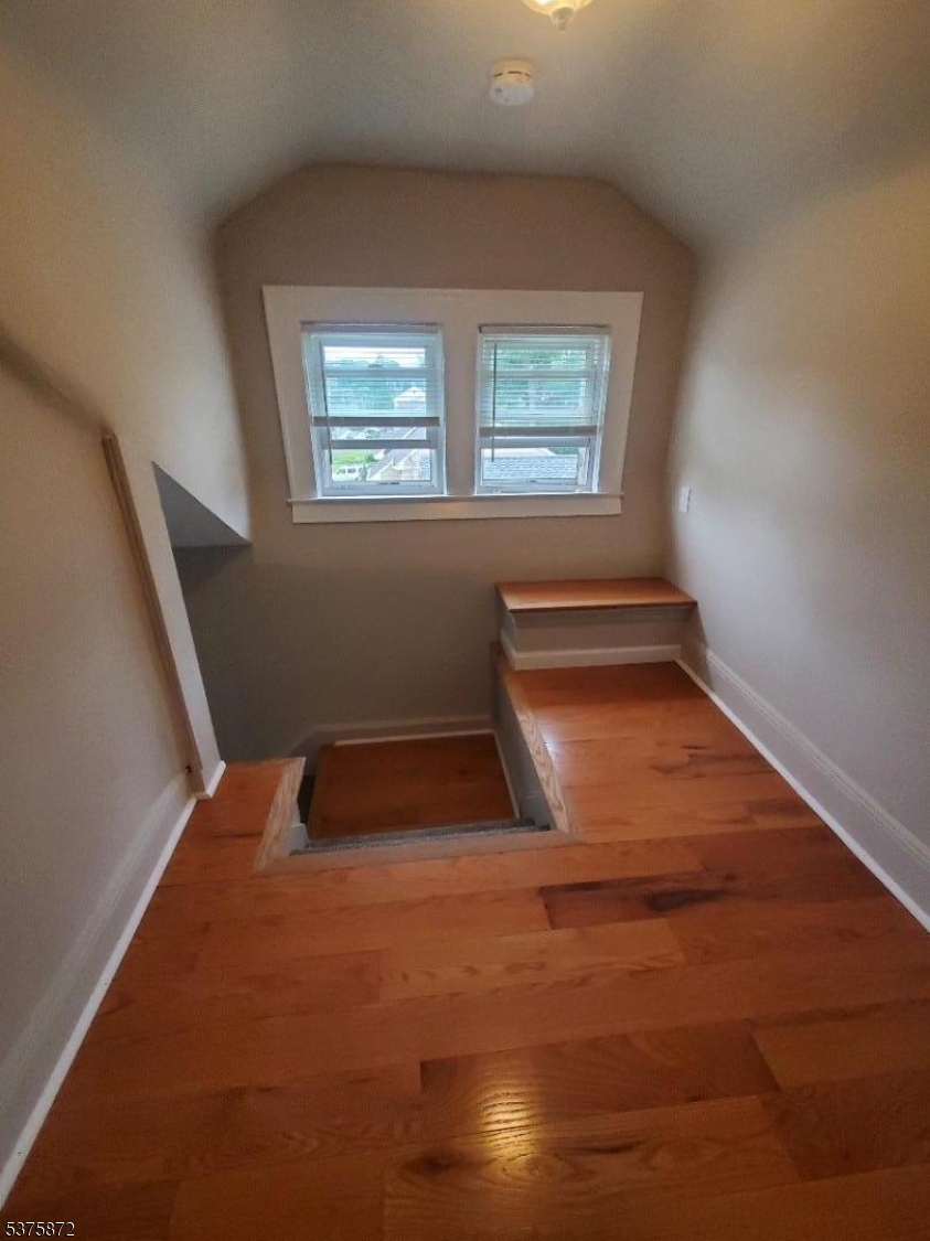 257 Myrtle Ave 2