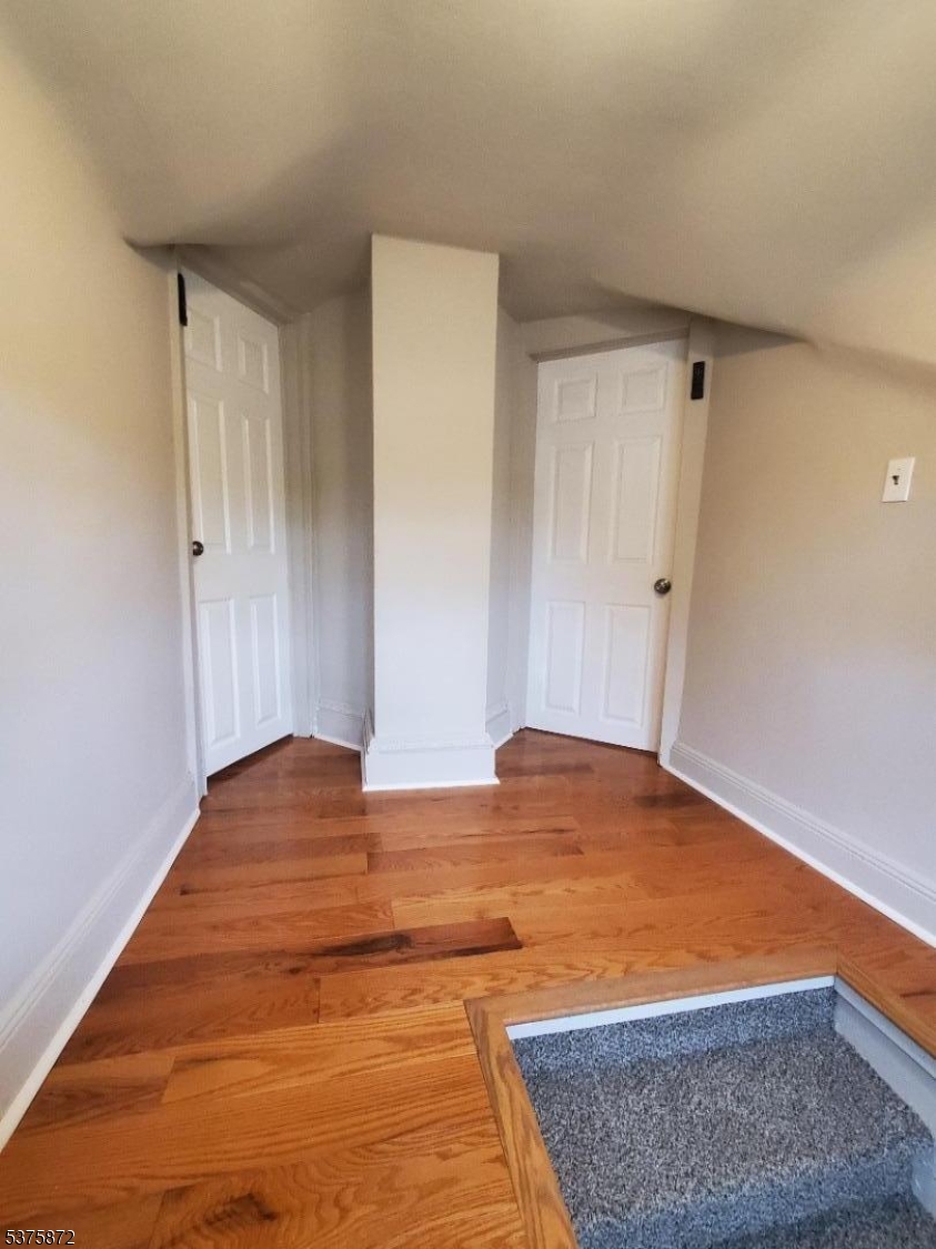 257 Myrtle Ave 2