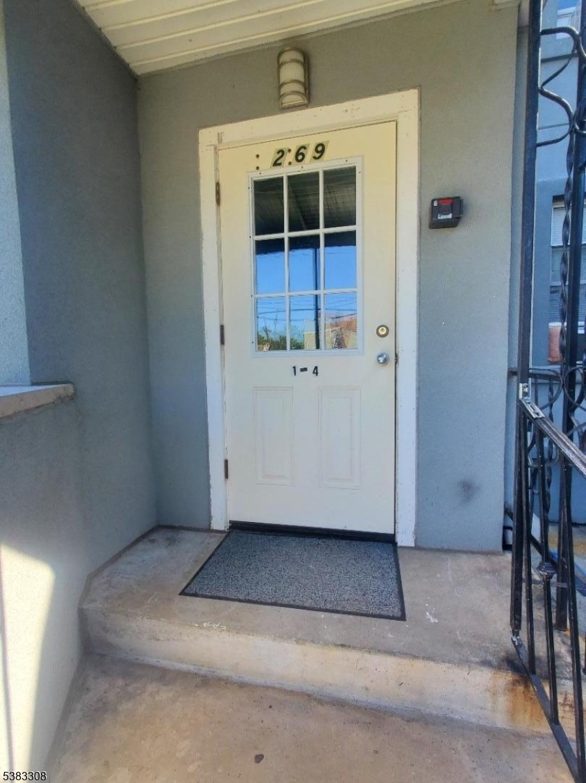 269 Willow Ave