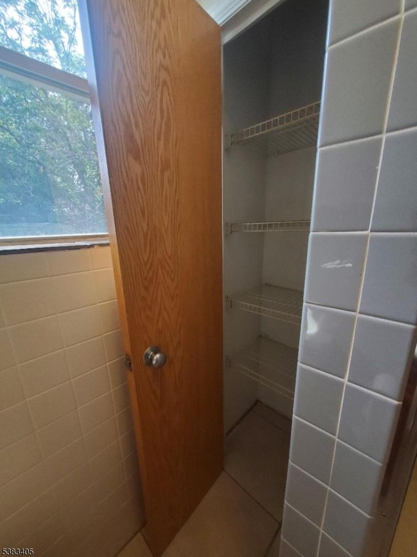 269 Willow Ave 7