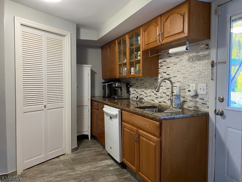 72 Windsor Pl